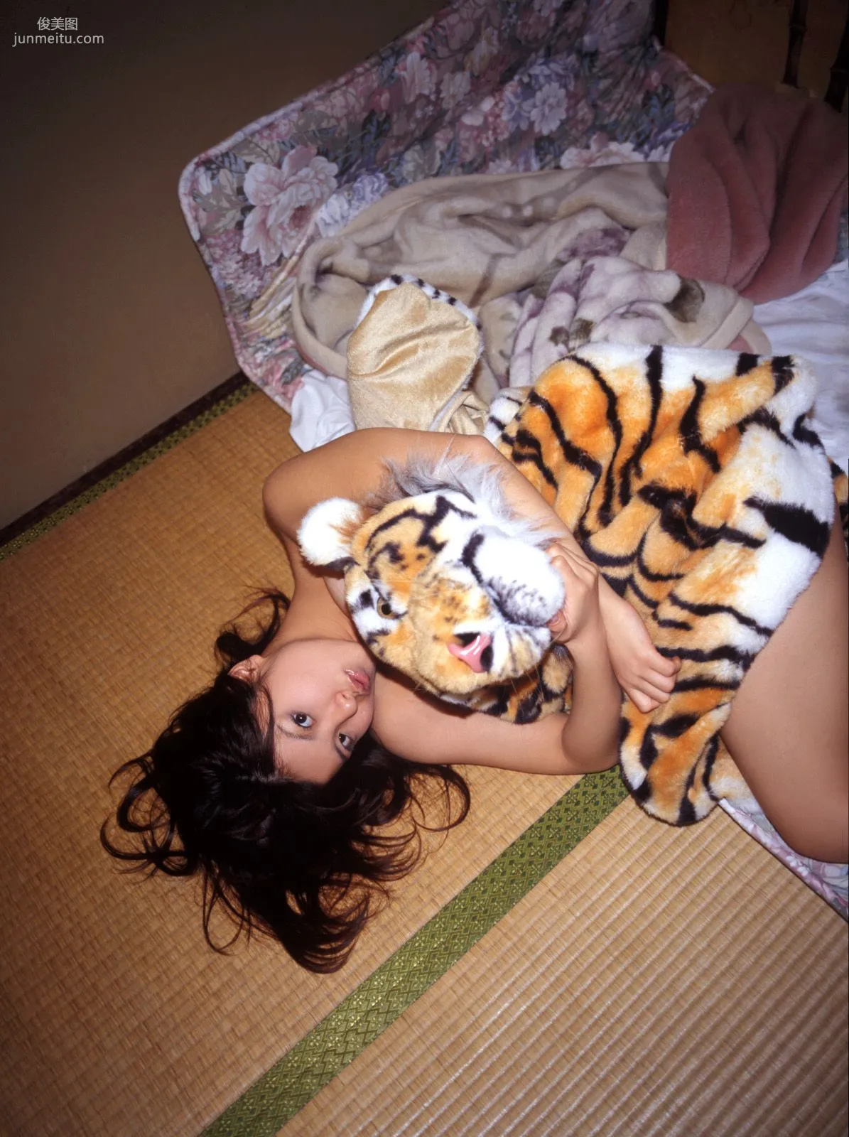 [NS Eyes] SF-No.337 Miri Hanai 花井美理 寫真集 12