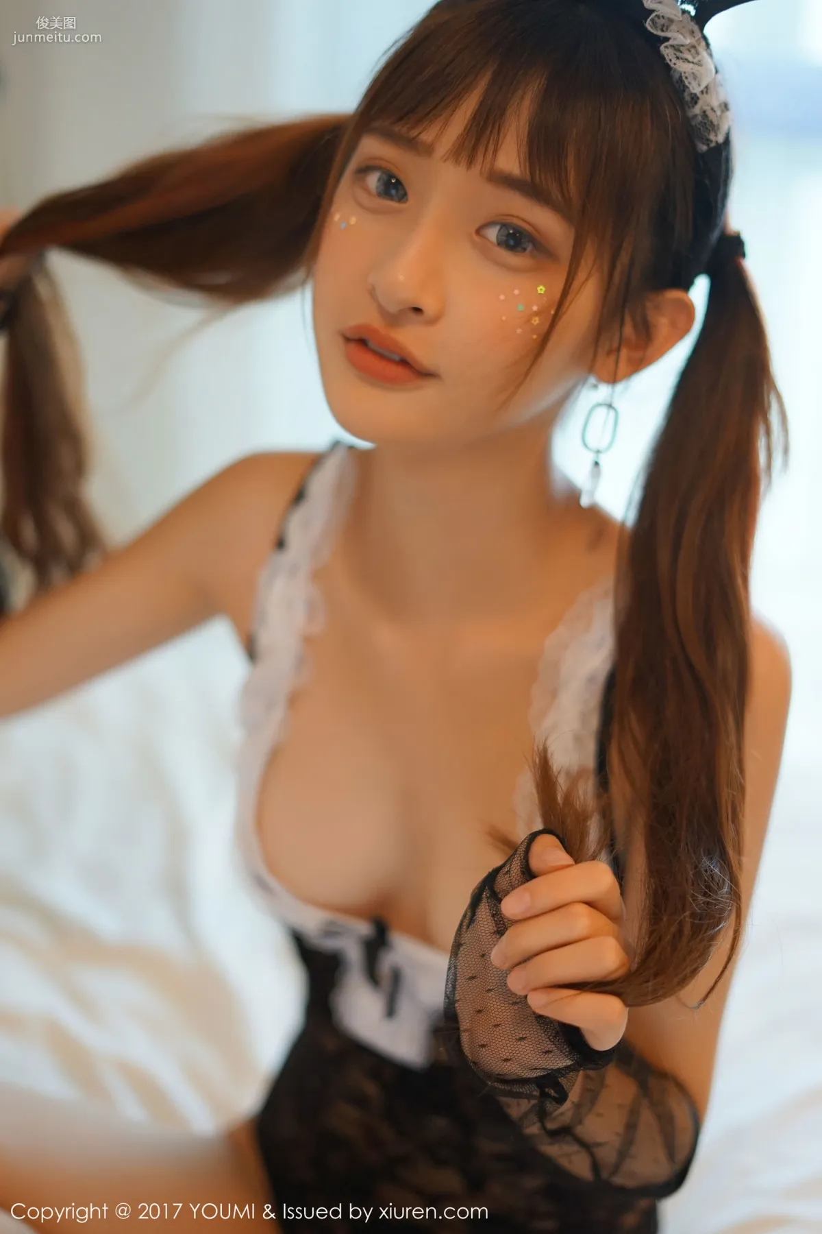 little貝殼《比基尼、女仆裝、兔女郎》 [尤蜜荟YouMi] VOL.051 寫真集 49