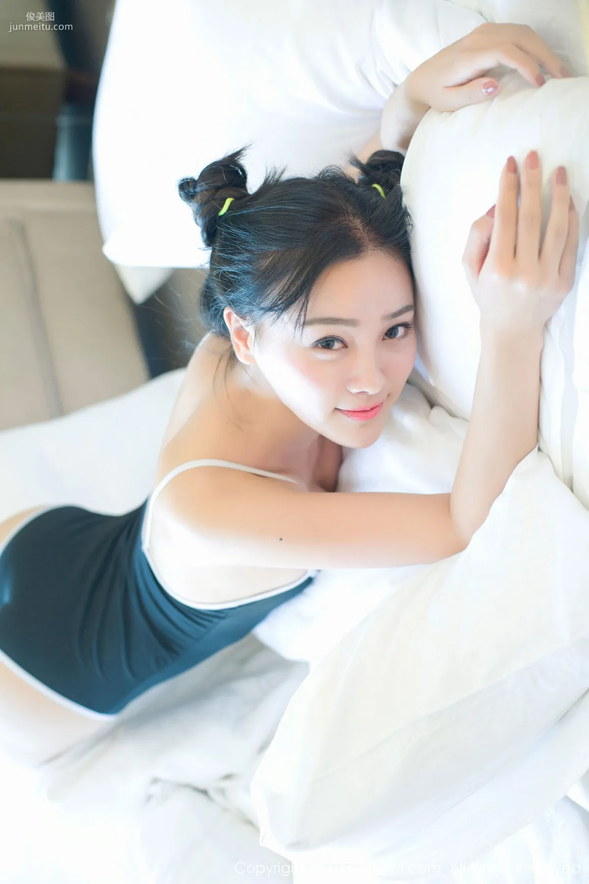 芈琳娜《死庫水、低胸體操服》 [秀人網XIUREN] No.684 寫真集 27