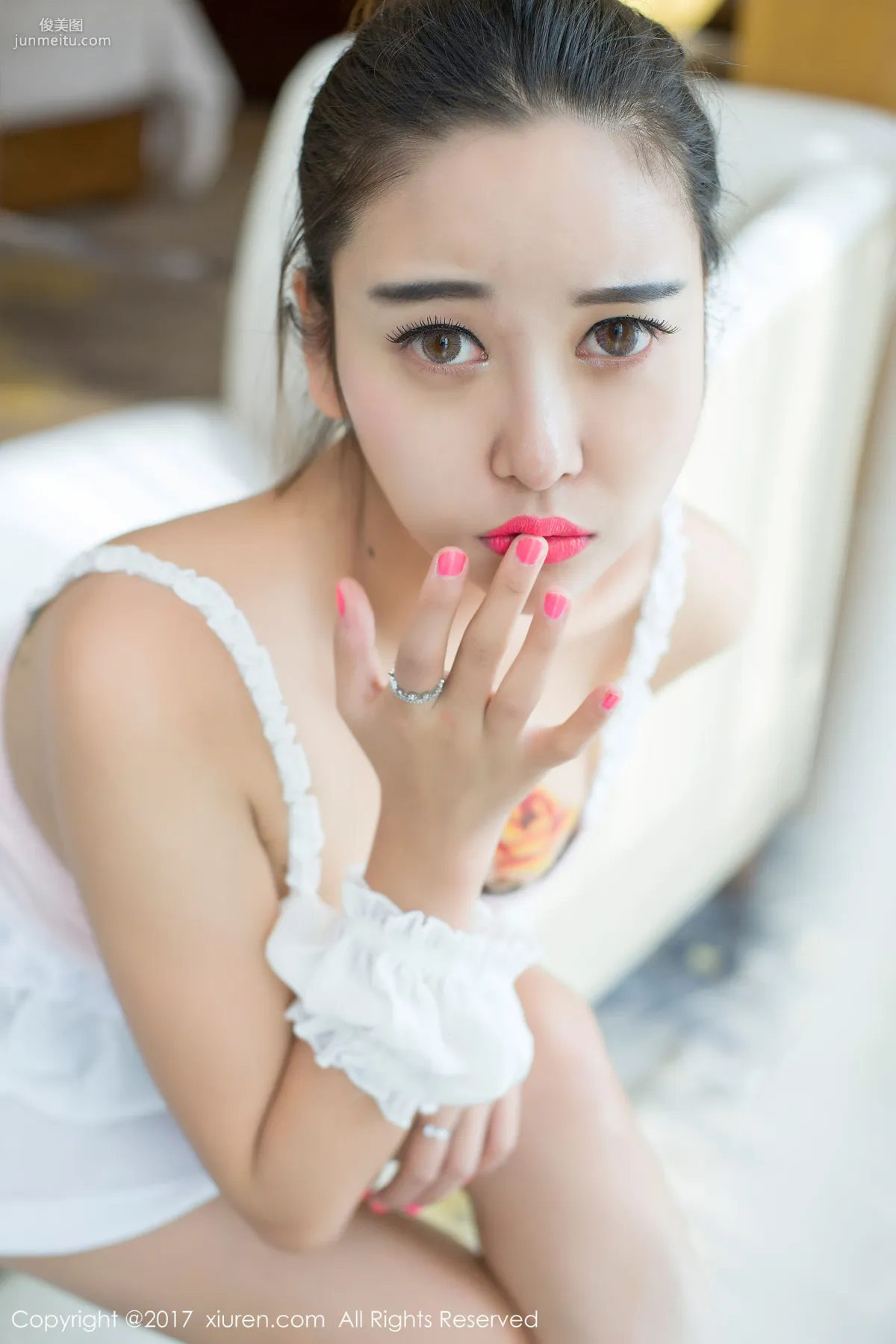 李梓熙《皮革女王和粉色女仆》 [秀人網XIUREN] No.707 寫真集 66