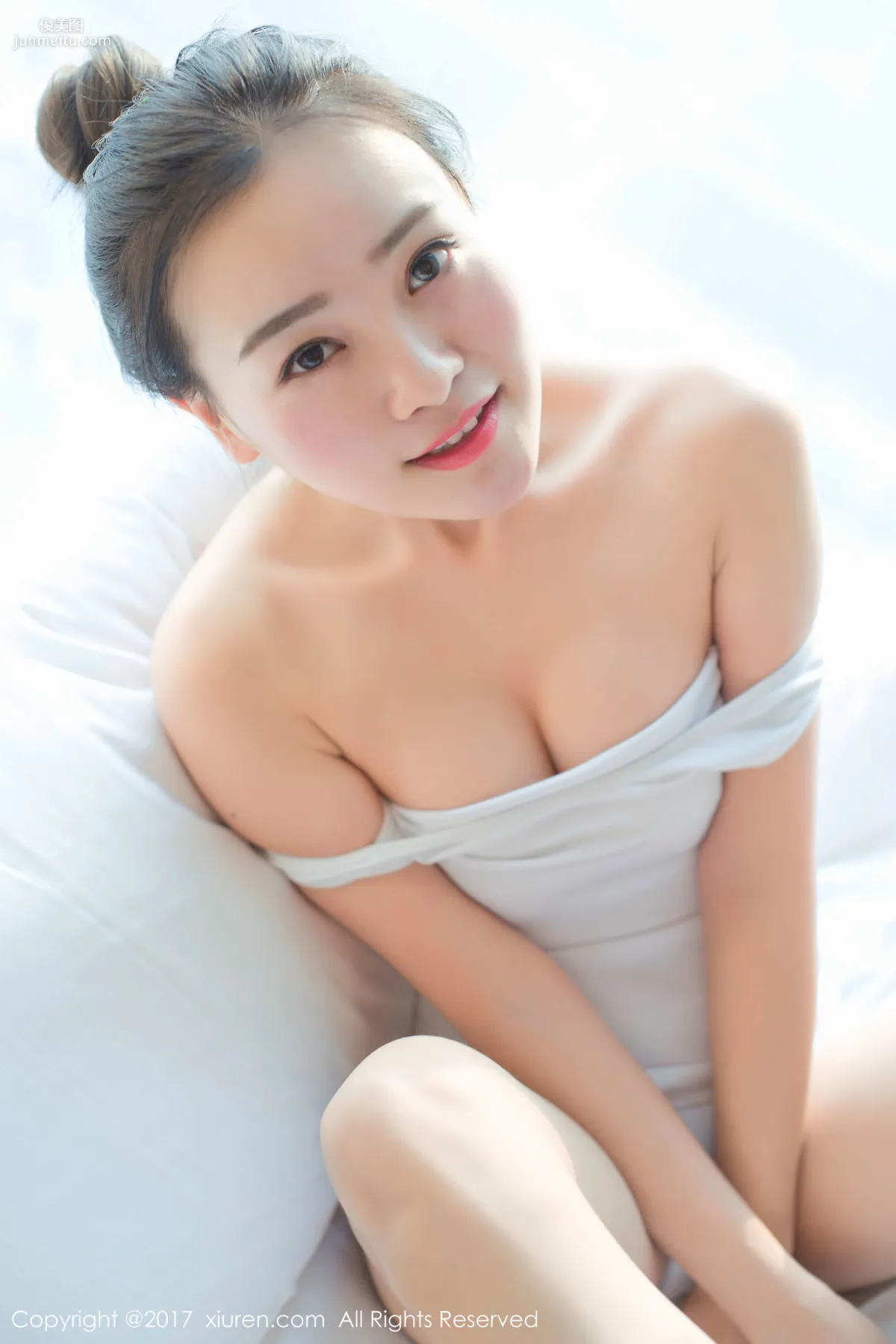 芈琳娜《死庫水、低胸體操服》 [秀人網XIUREN] No.684 寫真集 43