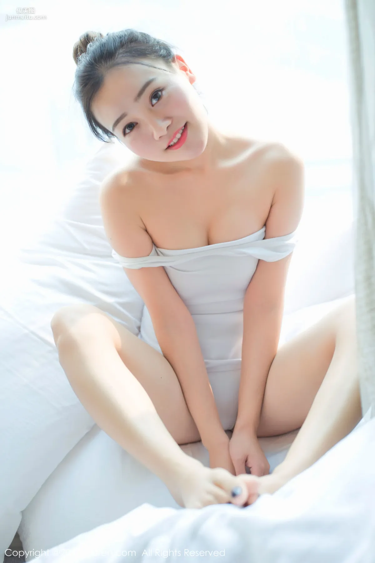 芈琳娜《死庫水、低胸體操服》 [秀人網XIUREN] No.684 寫真集 44