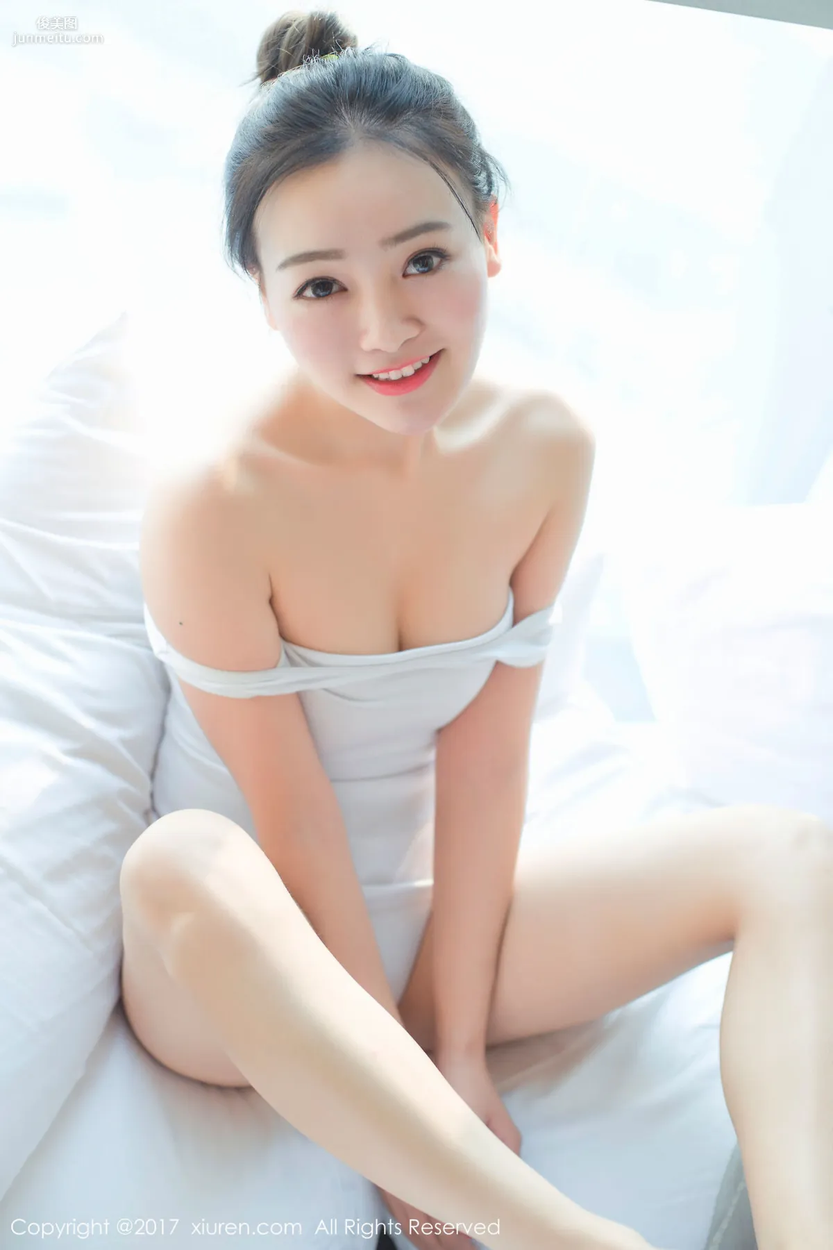 芈琳娜《死庫水、低胸體操服》 [秀人網XIUREN] No.684 寫真集 48