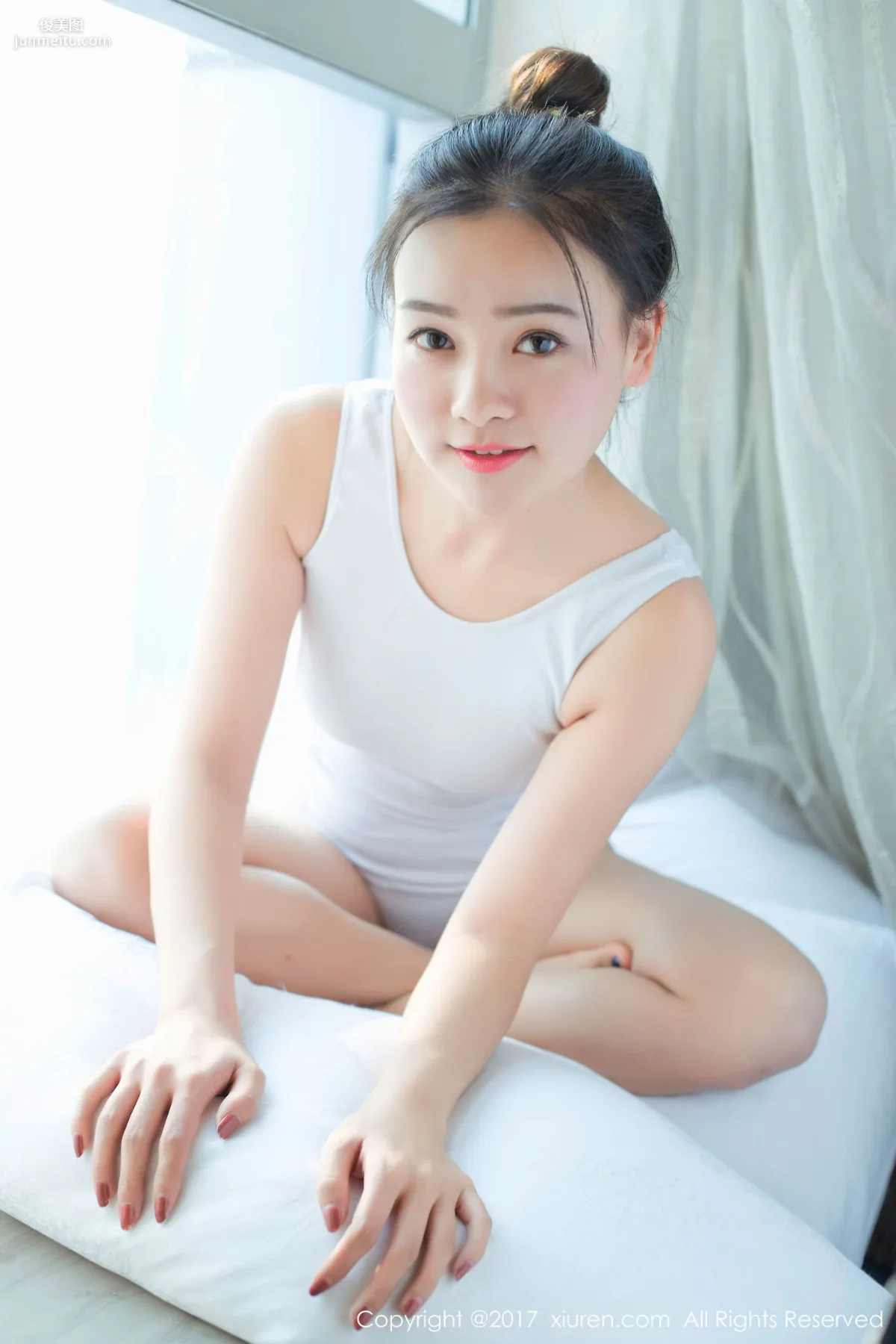 芈琳娜《死庫水、低胸體操服》 [秀人網XIUREN] No.684 寫真集 33