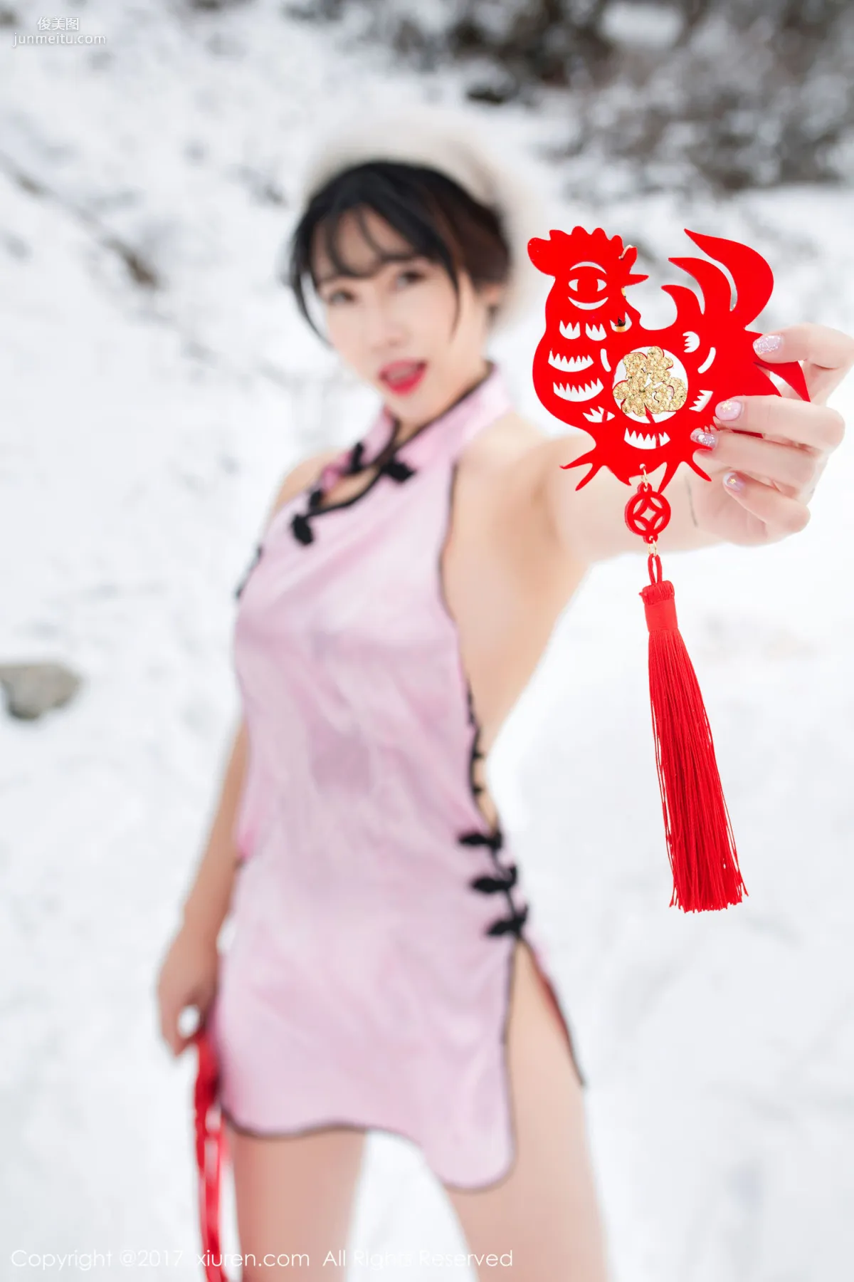 兜豆靓Youlina《新年賀歲》 [秀人網XIUREN] No.686 寫真集 10