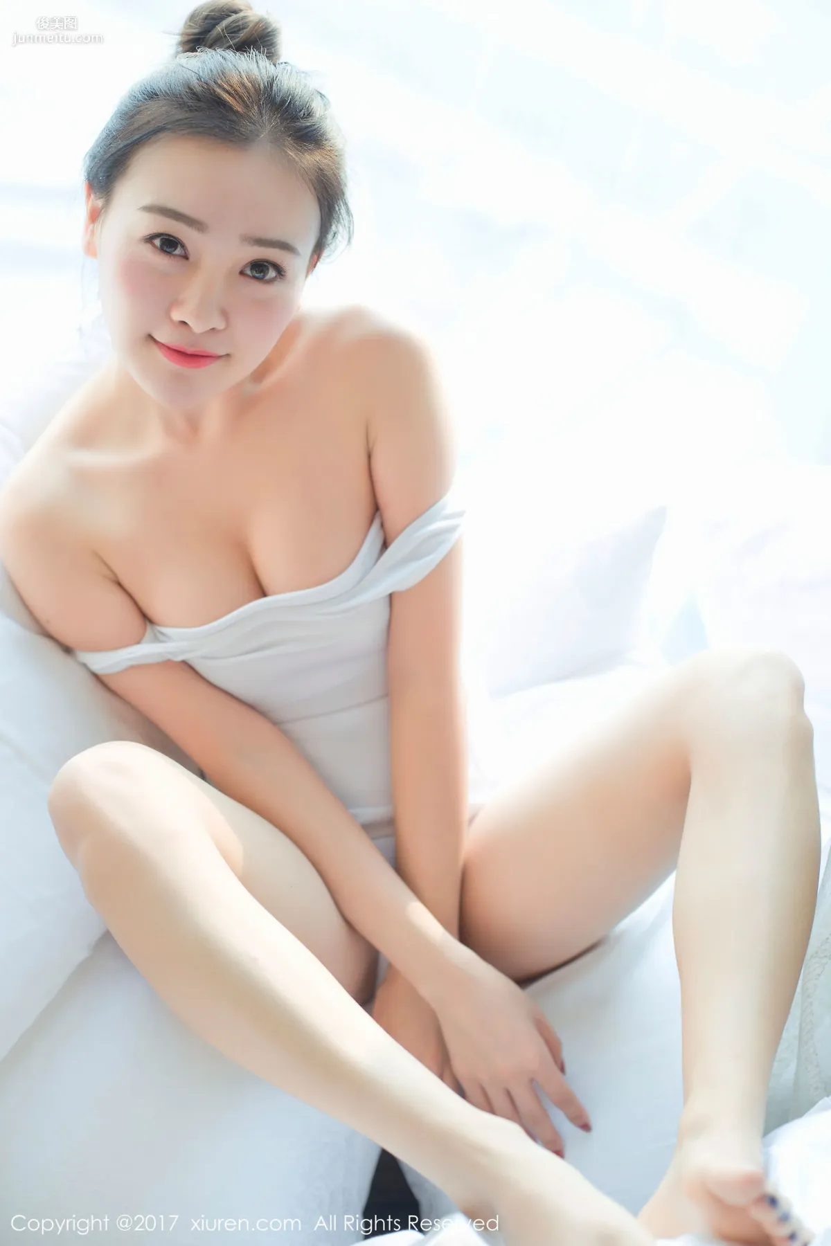 芈琳娜《死庫水、低胸體操服》 [秀人網XIUREN] No.684 寫真集 42