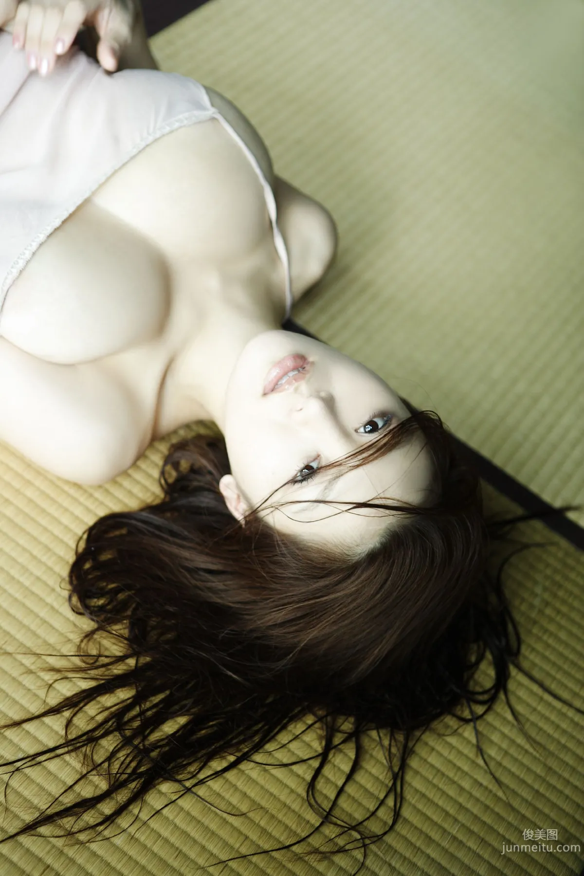 [NS Eyes] SF-No.402 Yoko Matsugane 松金洋子/松金ようこ 寫真集 17