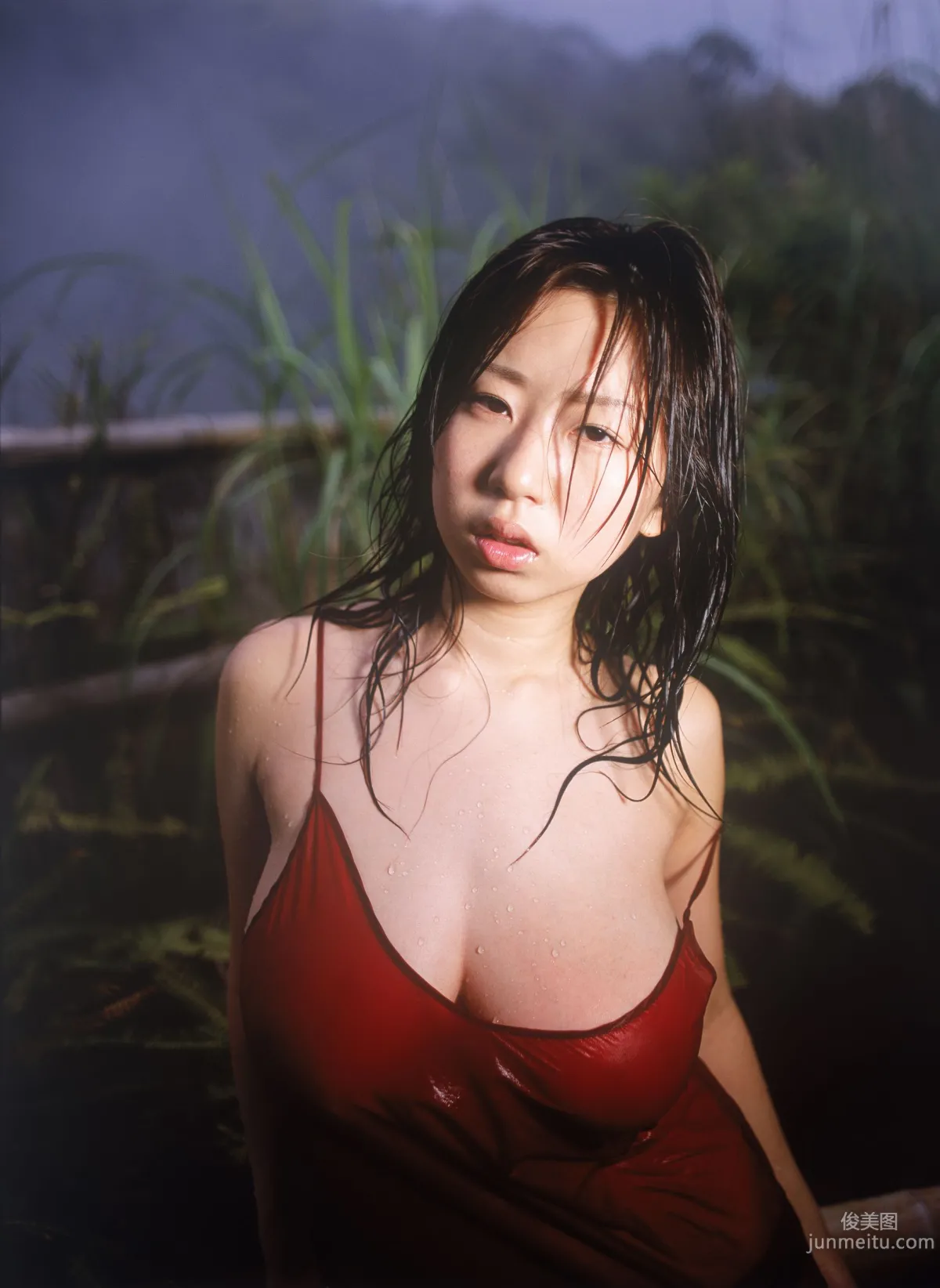 [NS Eyes] SF-No.542 Rio Natsume 夏目理緒 寫真集 32