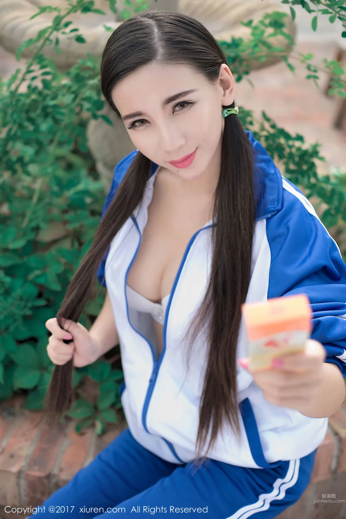趙穎《日系校服+運動服》 [秀人網XIUREN] No.765 寫真集 15