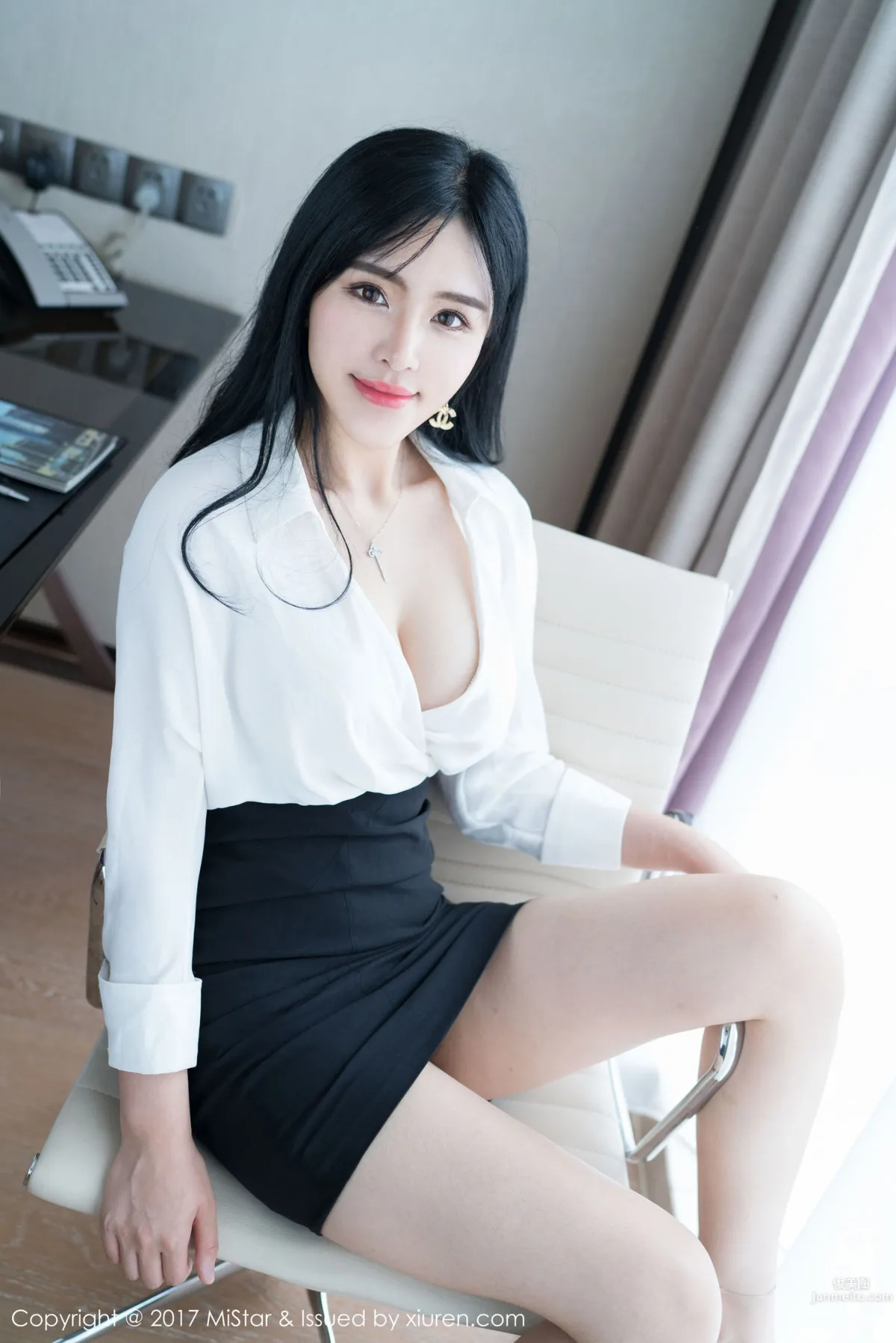 劉钰兒《性感OL秘書系列》 [魅妍社MiStar] VOL.172 寫真集 15