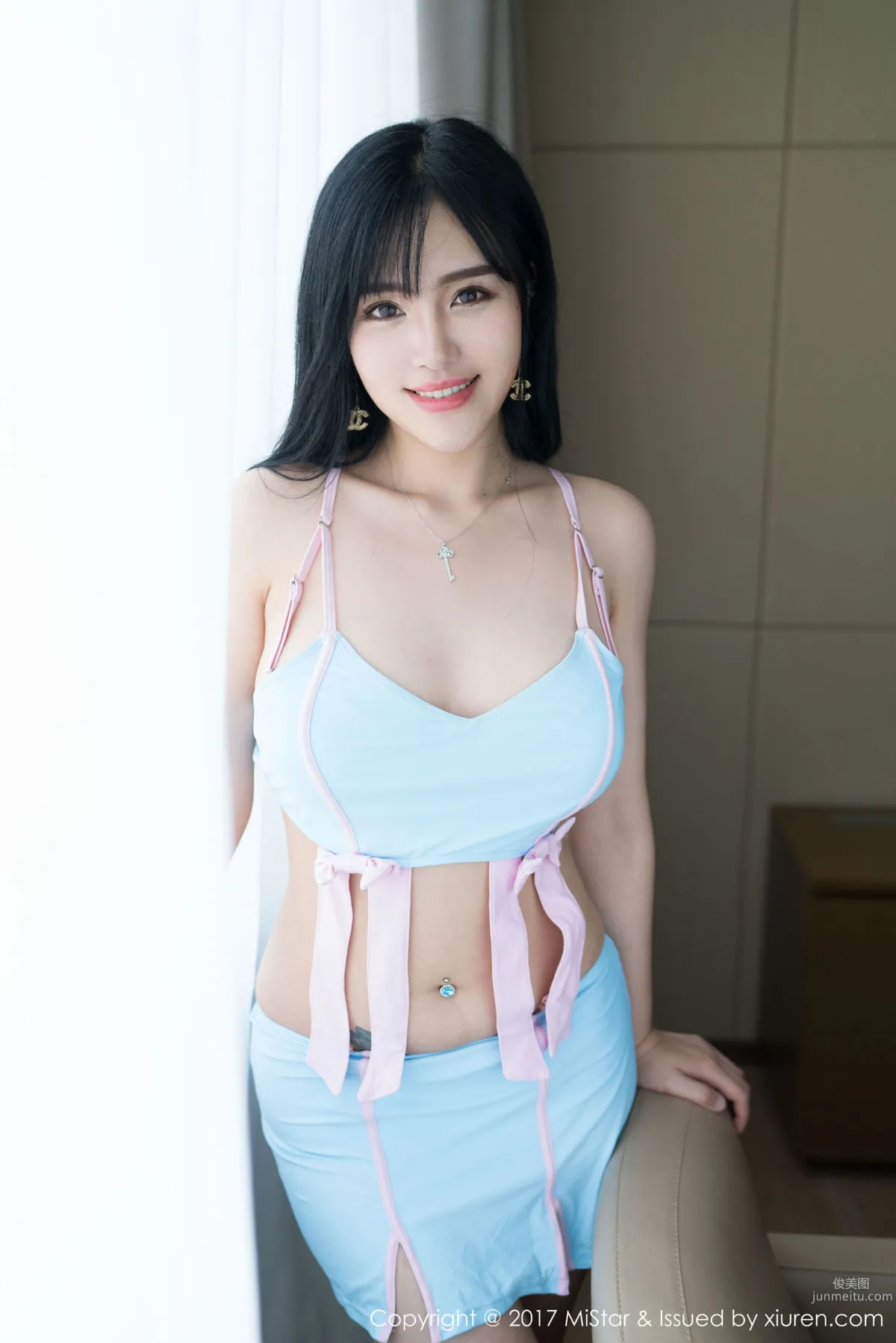劉钰兒《性感OL秘書系列》 [魅妍社MiStar] VOL.172 寫真集 22
