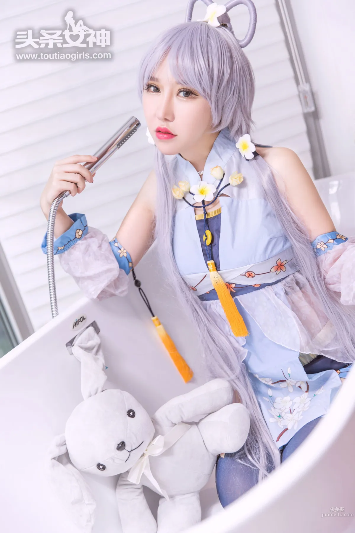欣欣《天依娃娃》 [头条女神] 写真集8