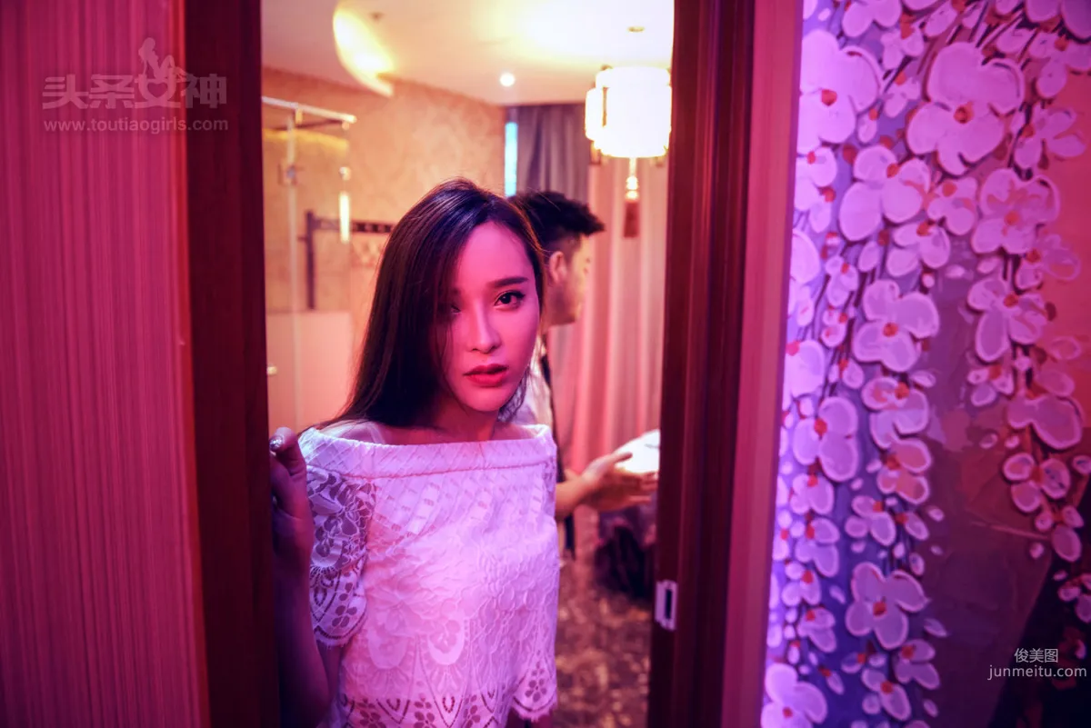 艾小青《女神探店水鉑宮篇》 [頭條女神] 寫真集 8