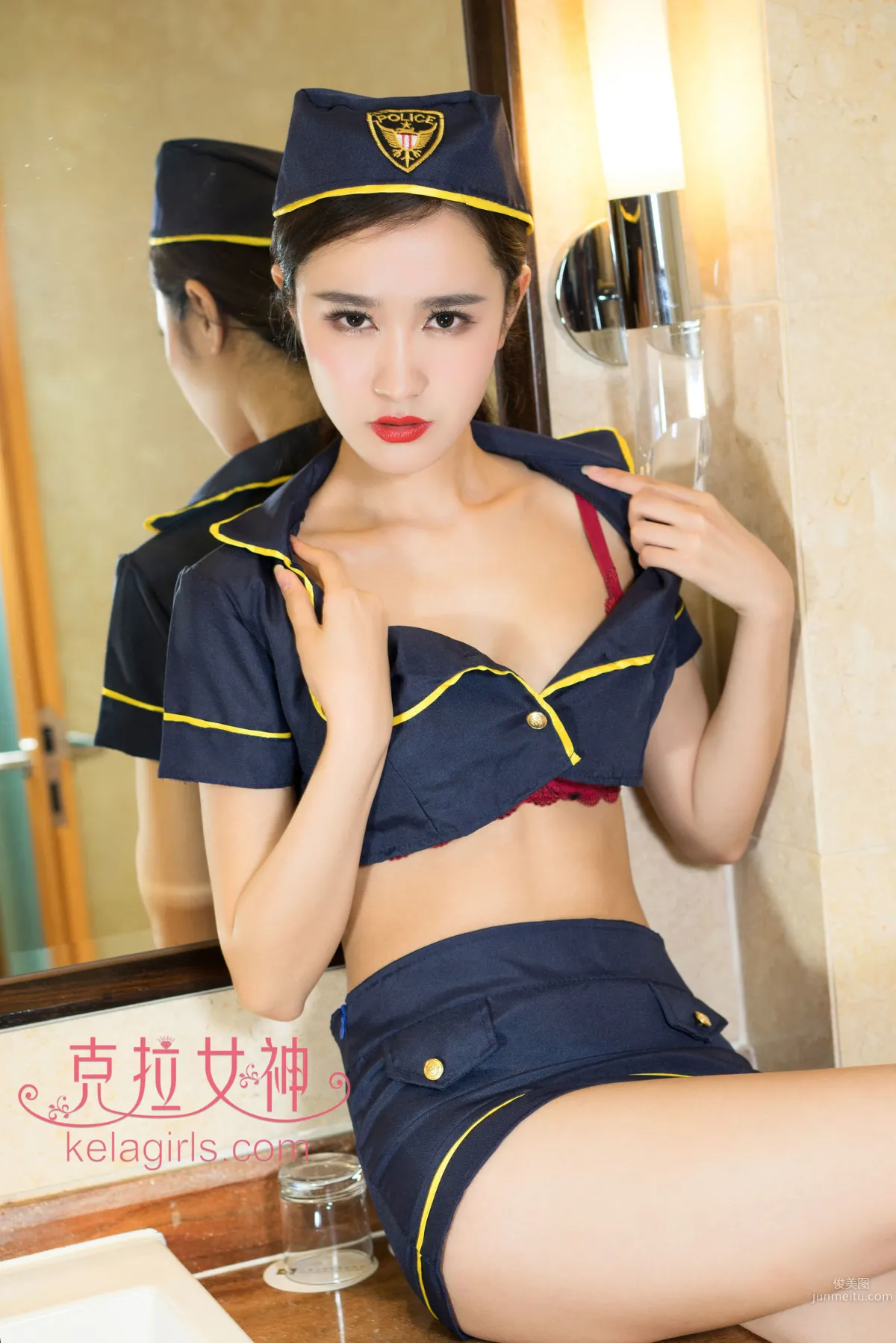 彤萱《空中監獄》 [克拉女神] 寫真集 18