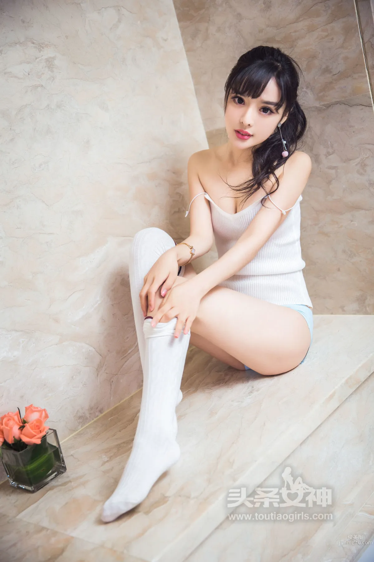 周熙妍《酸酸甜甜就是我》 [頭條女神] 寫真集 25