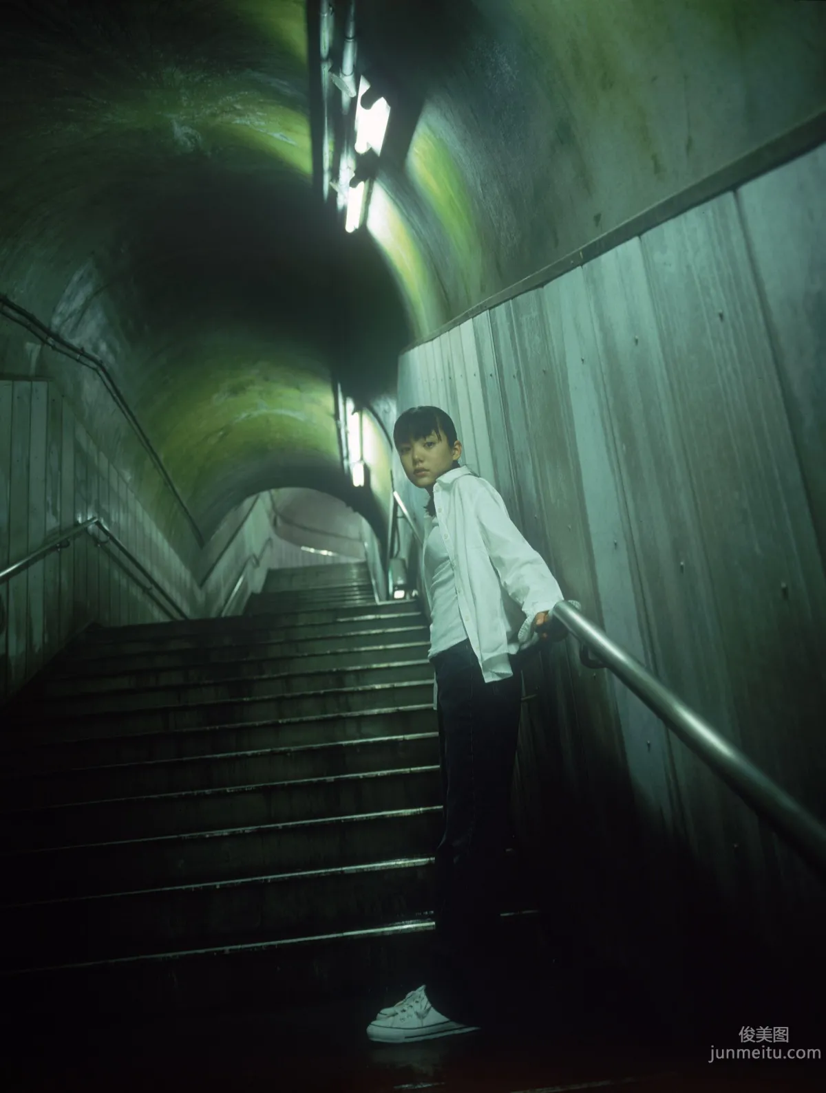[NS Eyes] SF-No.606 Anne Suzuki 鈴木杏 写真集8
