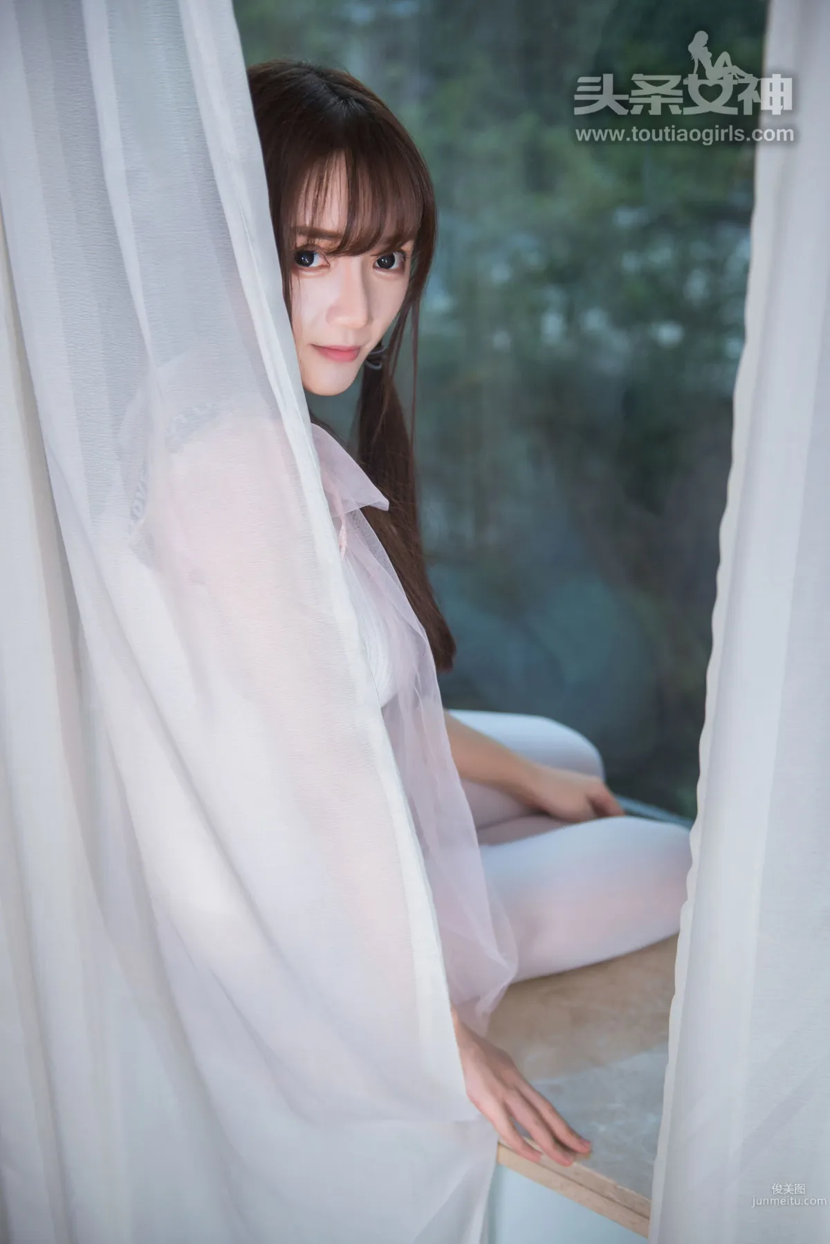 小如镜《白袜子人间物语》 [头条女神] 写真集26