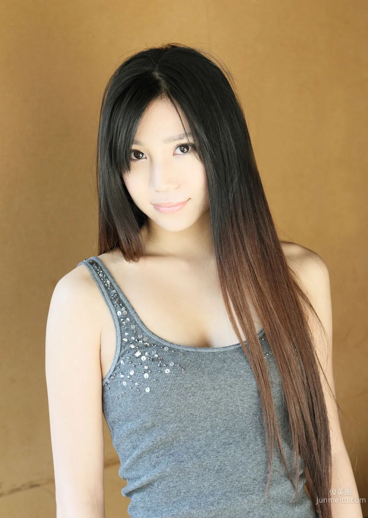 [NS Eyes] SF-No.582 Miri Miyasaka 宮阪繪美裡 寫真集 1