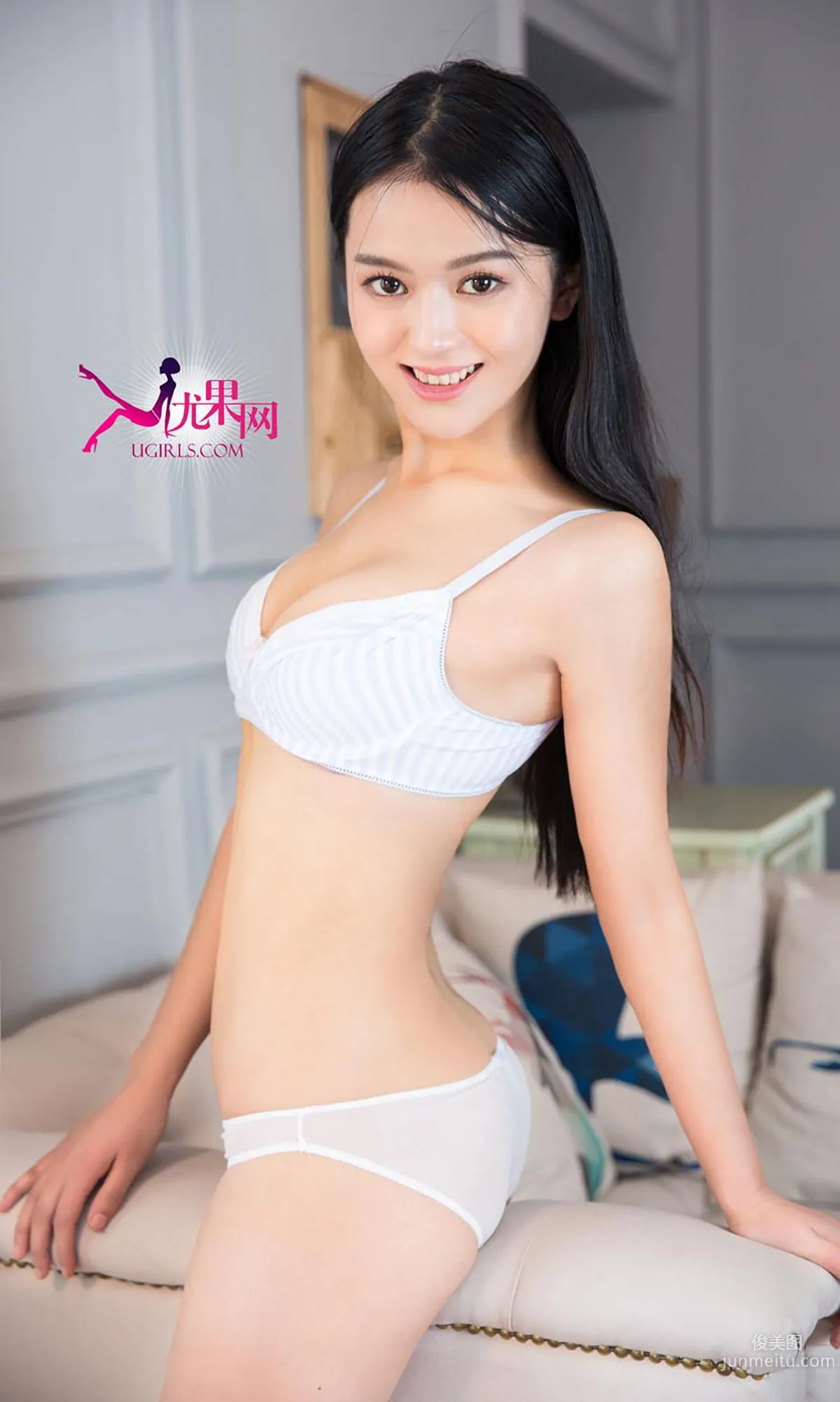媛媛《欠你的寵愛》 [愛尤物Ugirls] No.251 寫真集 15