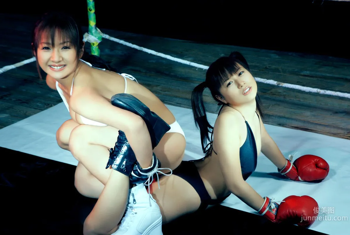 愛川ゆず季+佐野夏芽《Bomber Fight!》 [Image.tv] 寫真集 30