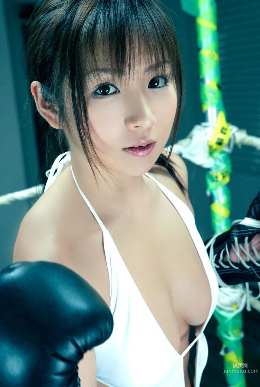 愛川ゆず季+佐野夏芽《Bomber Fight!》 [Image.tv] 写真集2