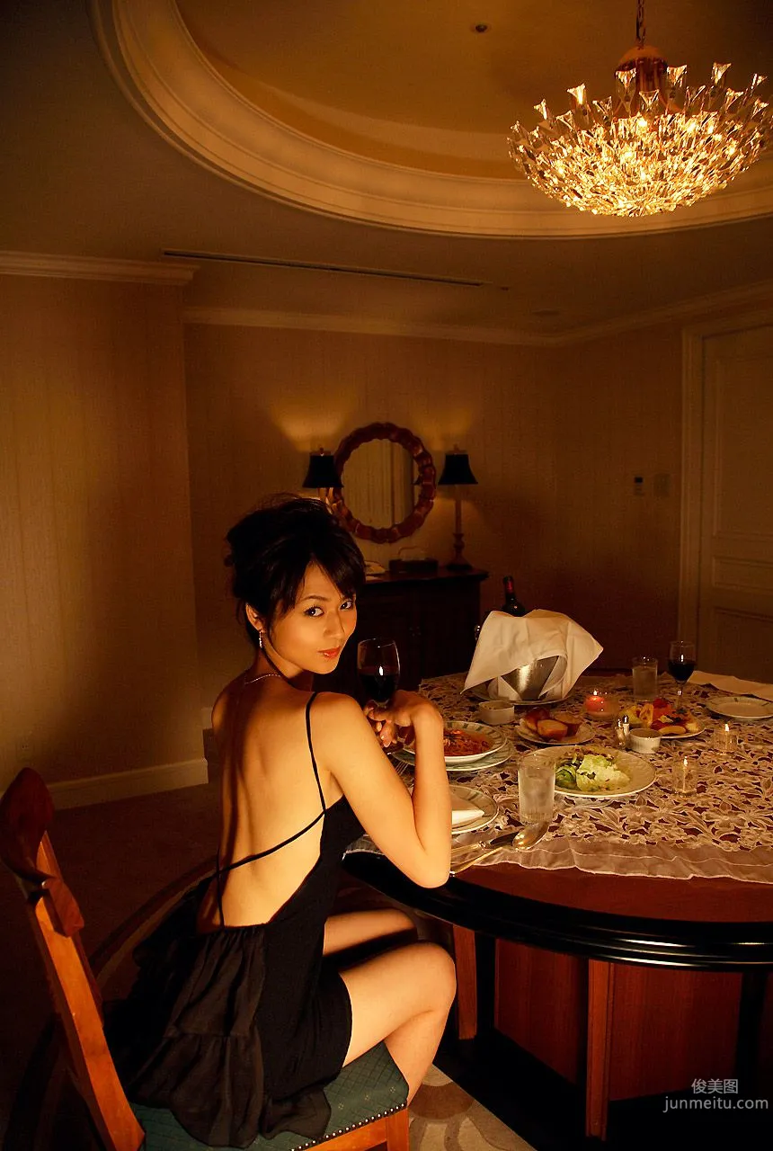 井川絵美 Emi Igawa 《Night out》 [Image.tv] 寫真集 21