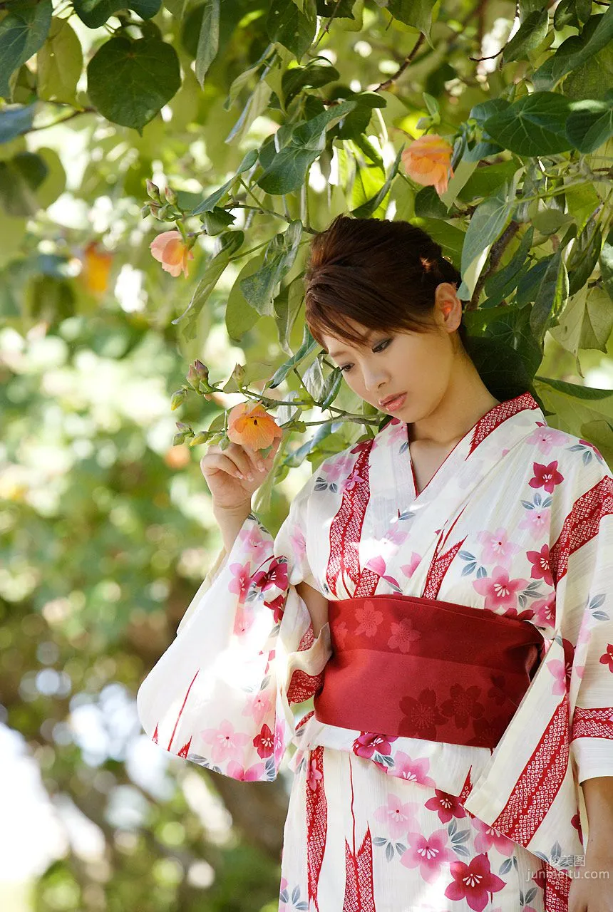 堀田ゆい夏/堀田由夏《Midsummer Goddess》 [Image.tv] 写真集3