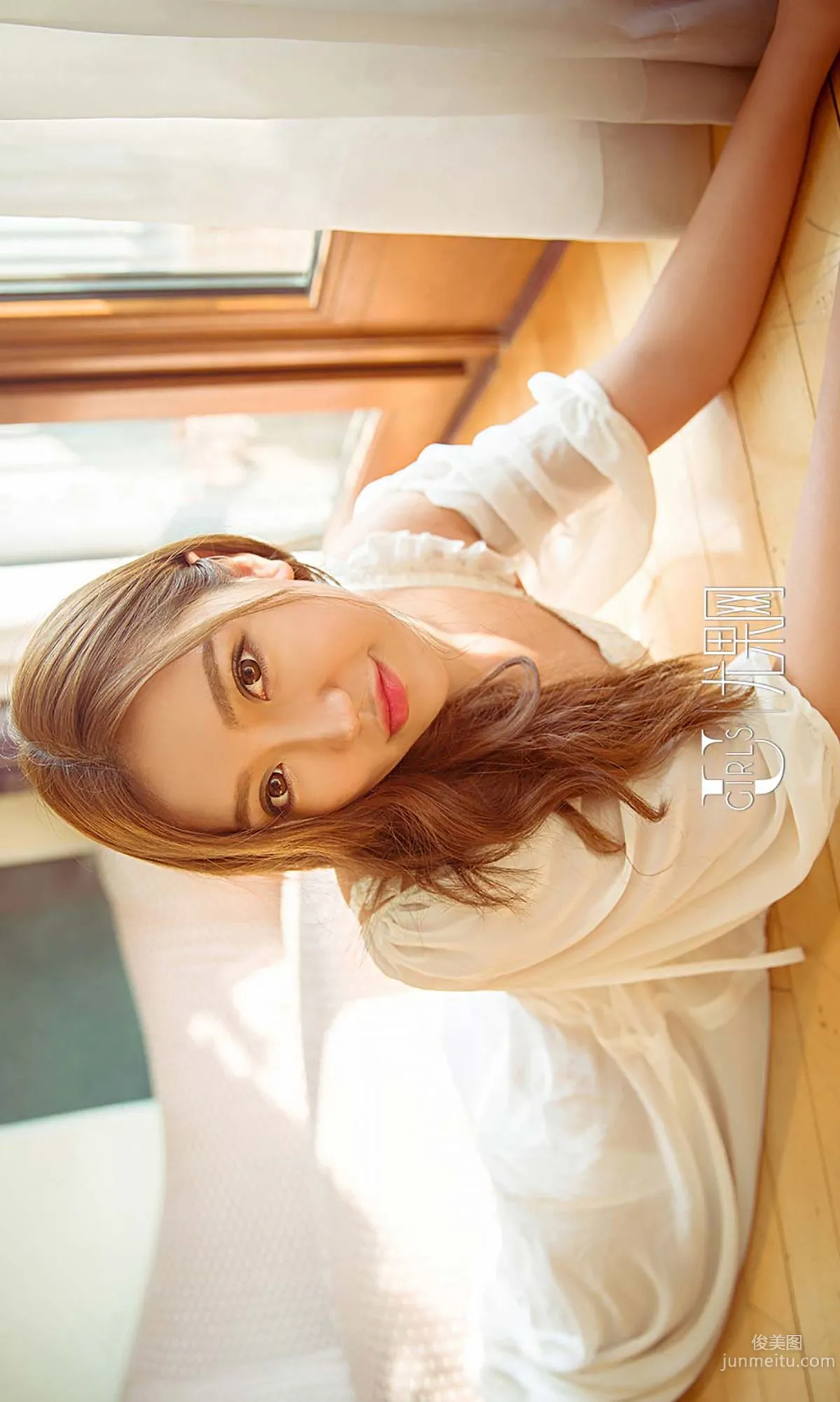 Amy《伊人境》 [愛尤物Ugirls] No.537 寫真集 34