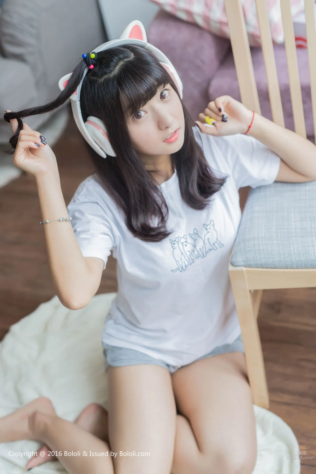 周聞《球球喵耳機》 [Kimoe激萌文化] KIM006 寫真集 23