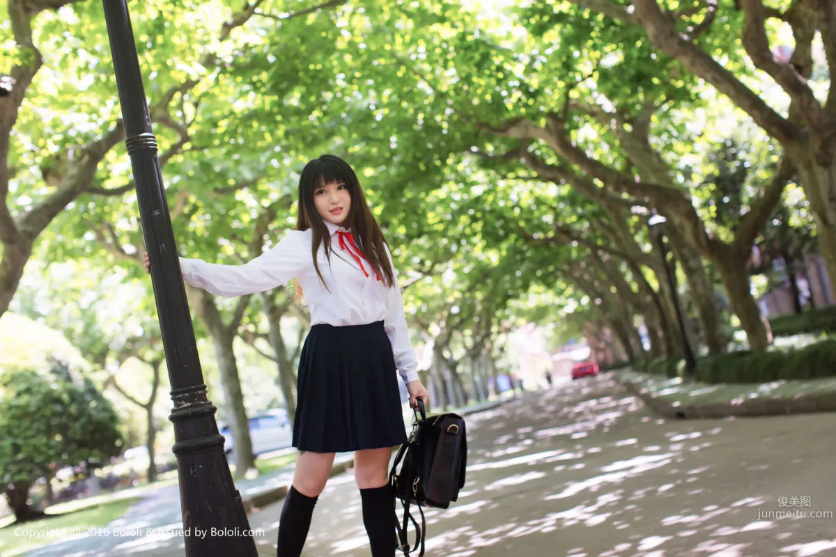 豆豆《校服女生》 [Kimoe激萌文化] KIM019 写真集17