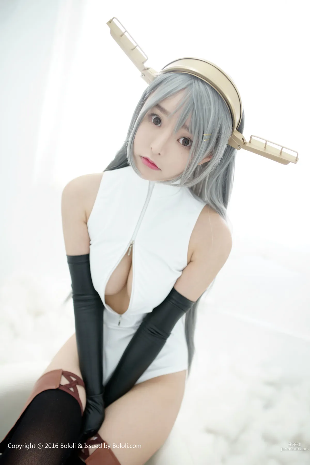 柳侑绮《艦娘臻名》 [Bololi波蘿社] BOL.001 寫真集 25