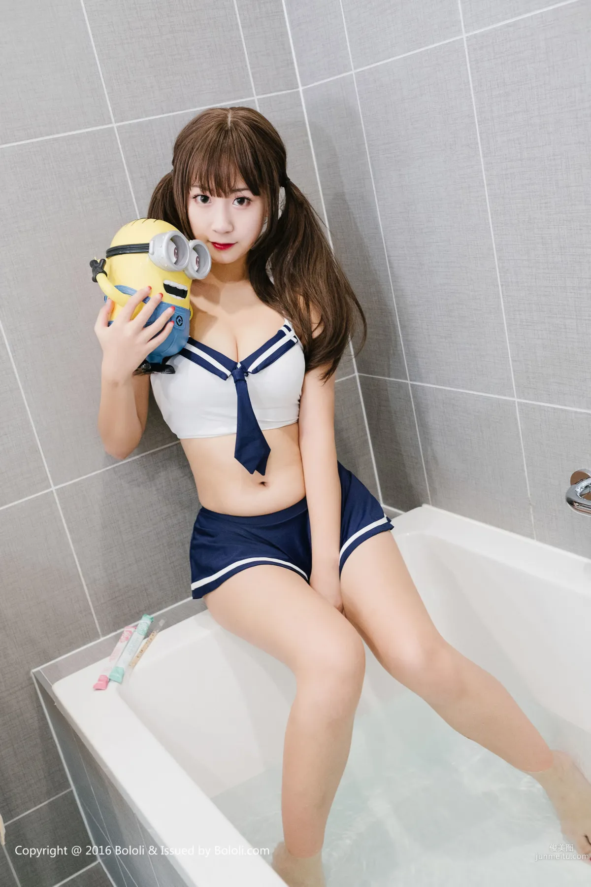貓九與小黃人的日常 [Bololi波蘿社] BOL.018 寫真集 18
