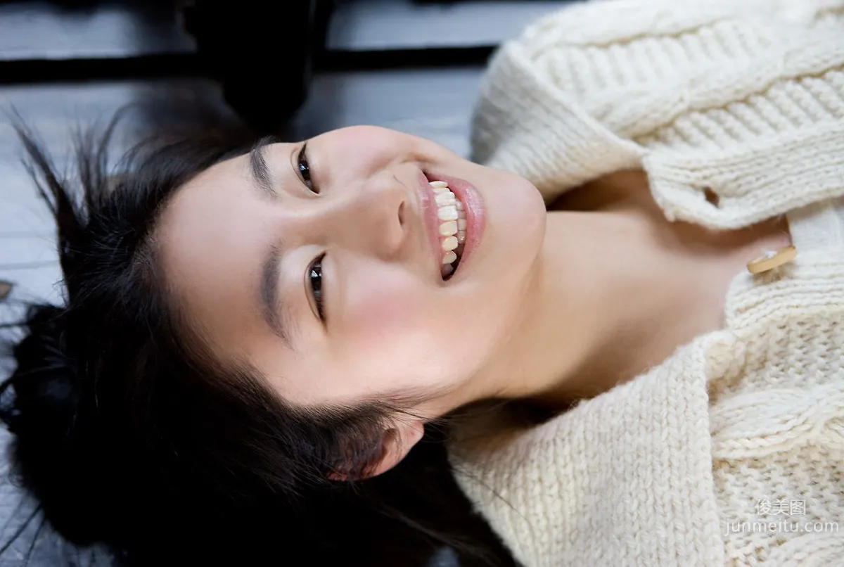 忽那汐裡 Shiori Kutsuna 《Smile Again》 [Image.tv] 寫真集 28