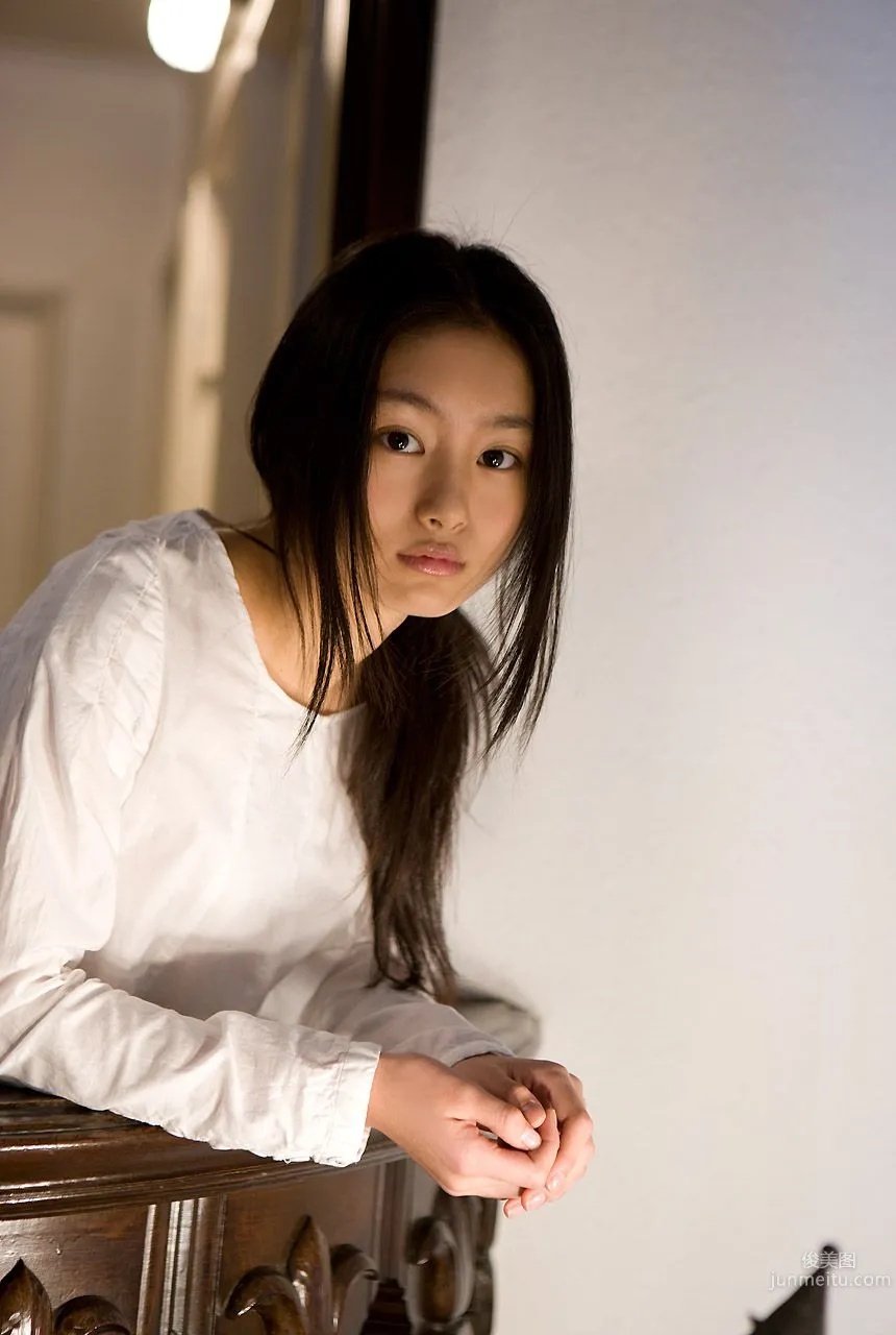 忽那汐裡 Shiori Kutsuna 《Smile Again》 [Image.tv] 寫真集 33