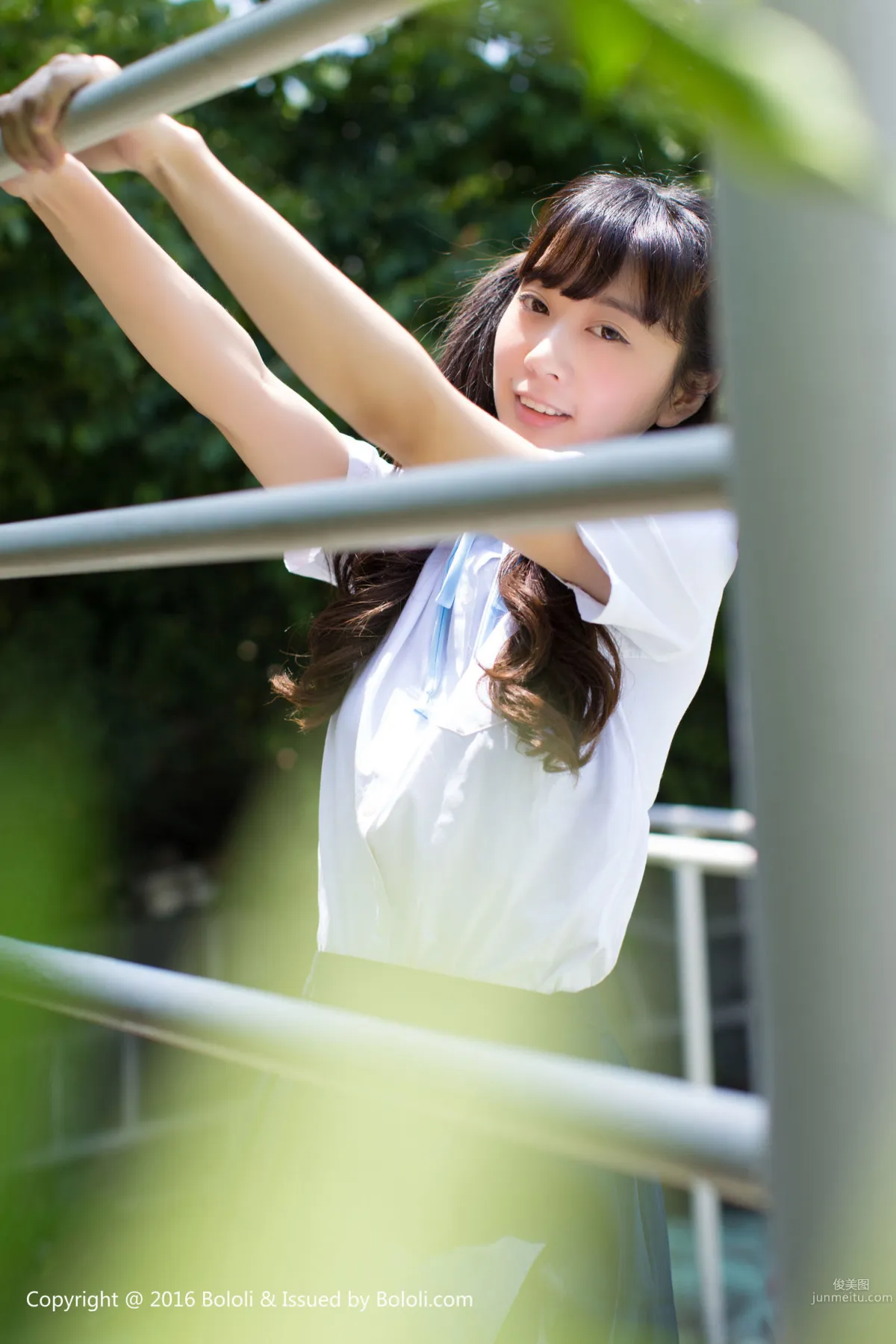 SUKI《清纯少女戏水》 [Bololi波萝社] BOL.092 写真集10