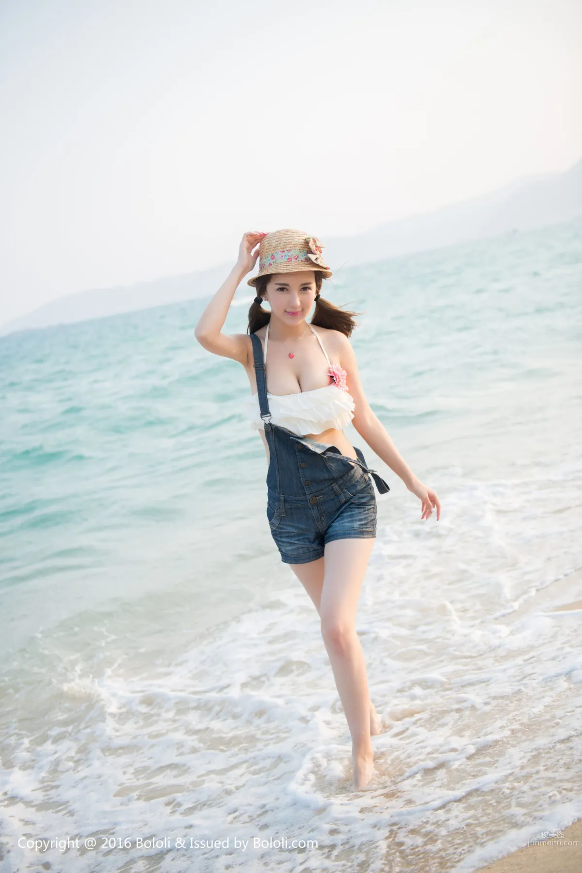 小潘鼠《海邊風情》 [Bololi波蘿社] BOL.112 寫真集 30