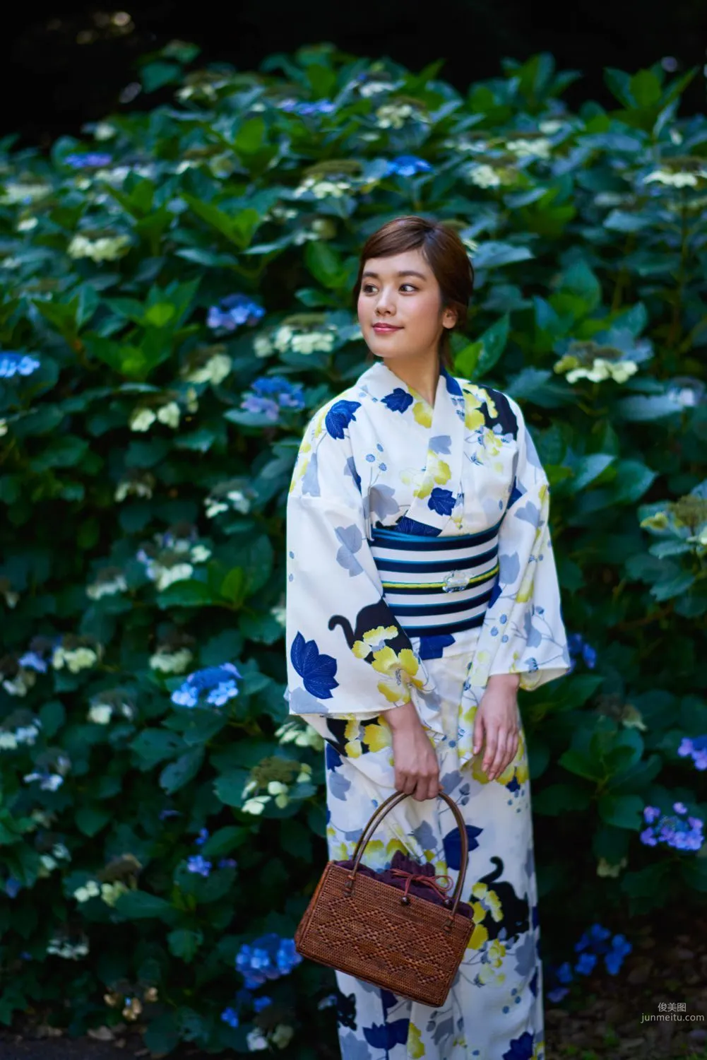 笕美和子 Miwako Kakei [YS Web] Vol.759 寫真集 40