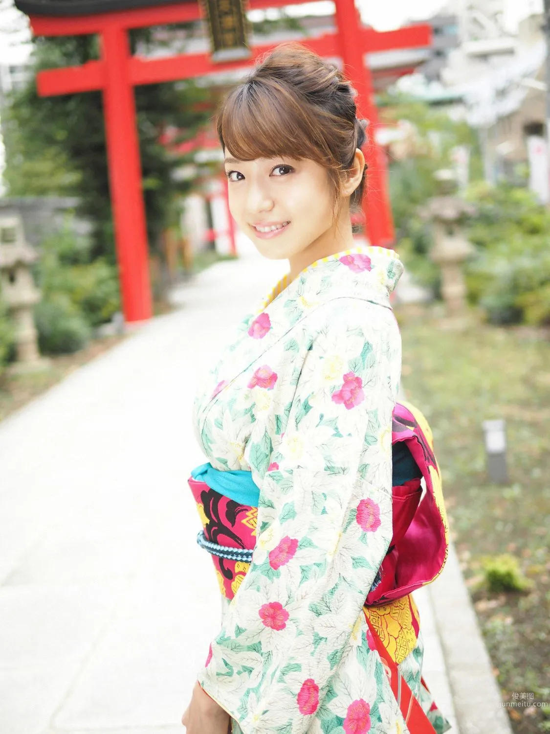中村靜香 Shizuka Nakamura [YS Web] Vol.765 寫真集 32