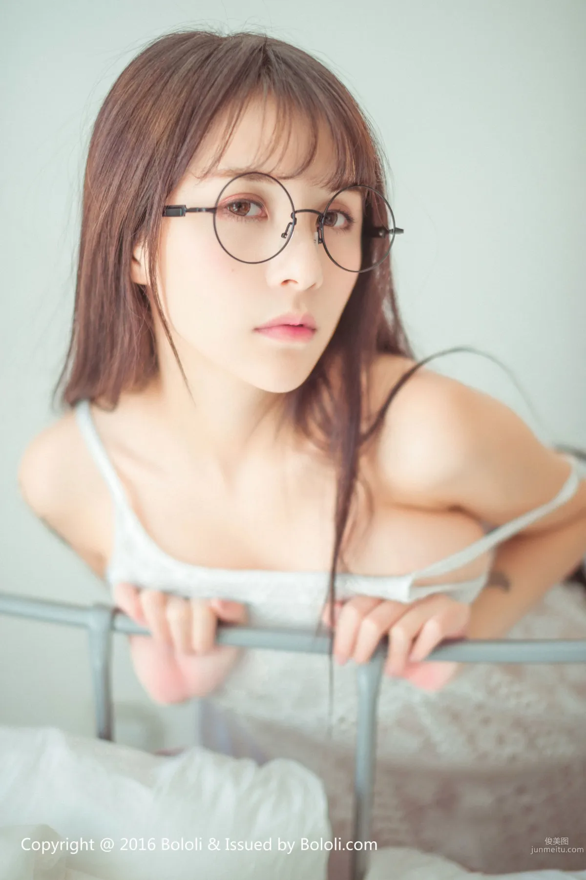 夏美醬《白裙夏美》 [Bololi波蘿社] BOL.040 寫真集 2