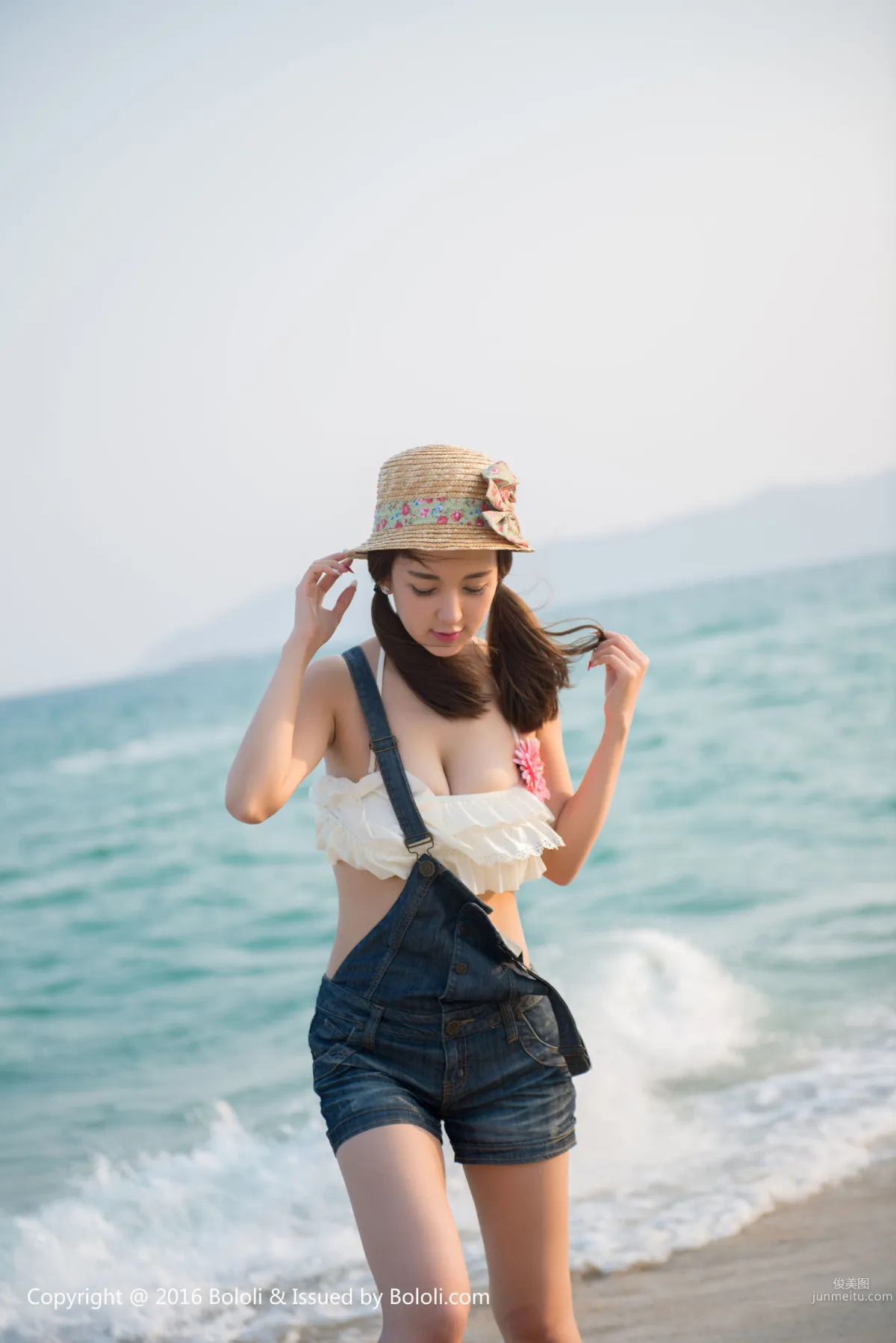 小潘鼠《海邊風情》 [Bololi波蘿社] BOL.112 寫真集 28