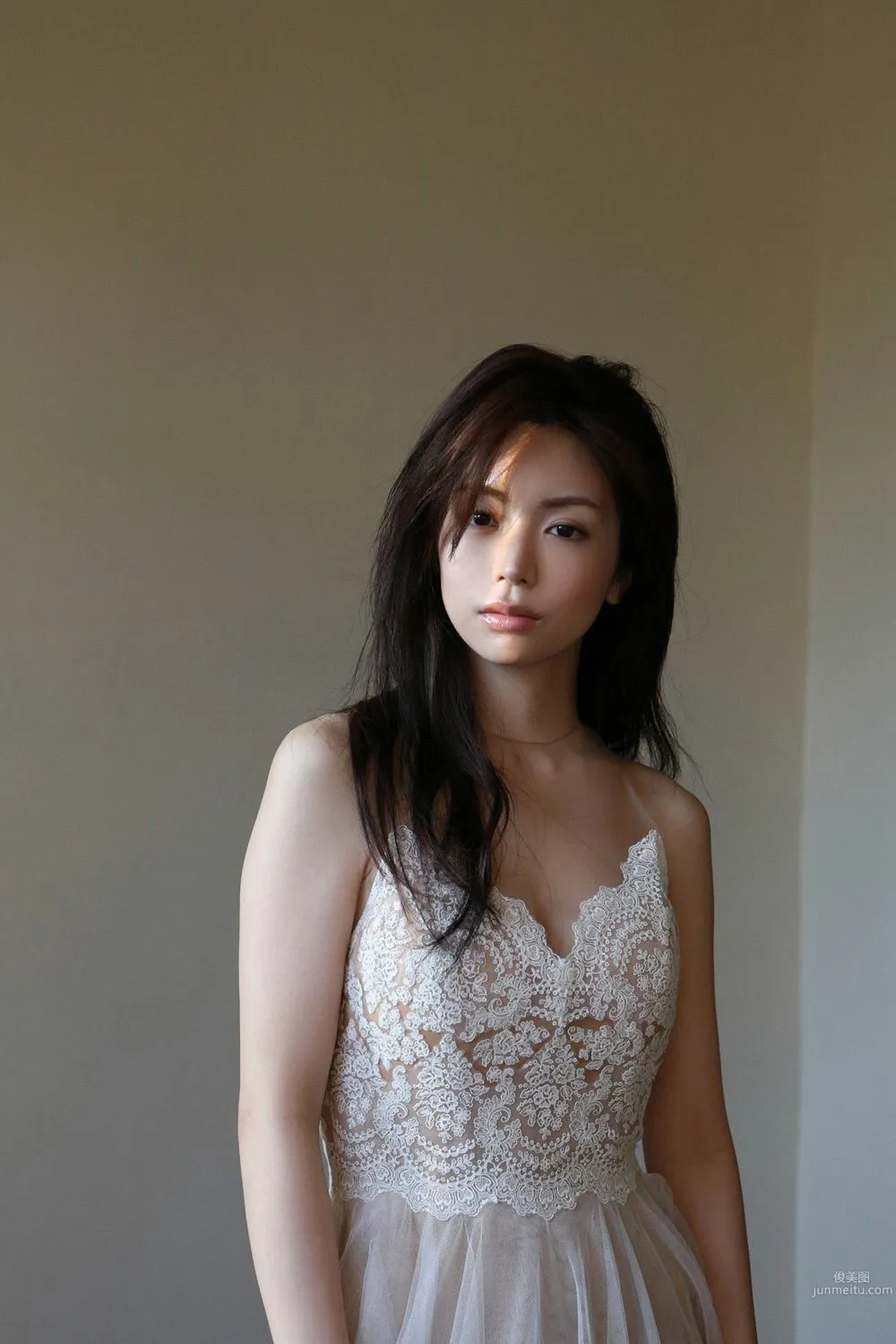 仲村美海 Miu Nakamura [YS Web] Vol.763 寫真集 17