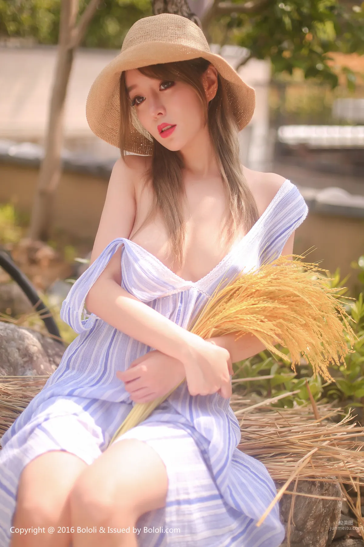 王雨純《野外露出》 [Bololi波蘿社] BOL.102 寫真集 28