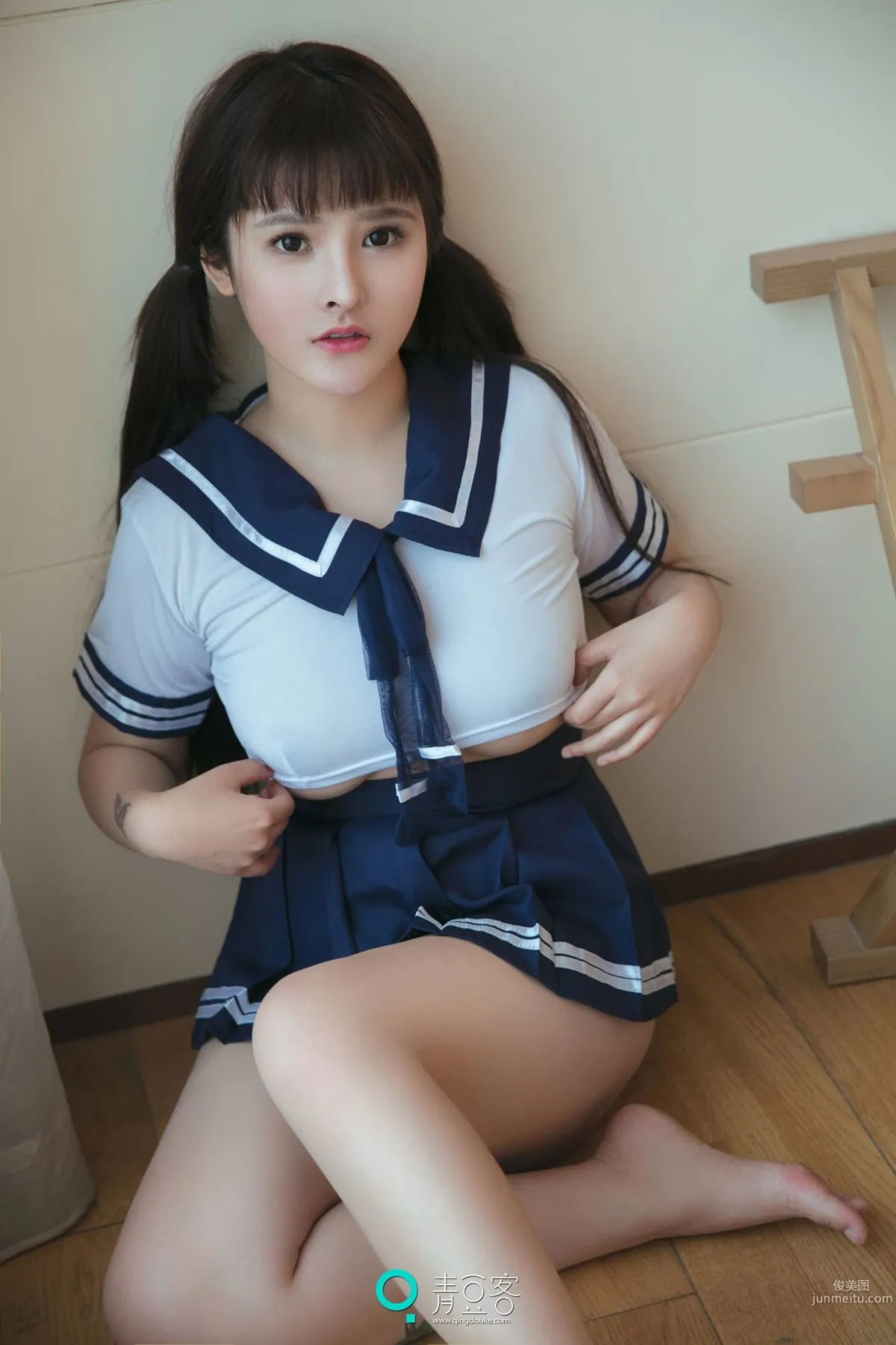 杨漫妮《性感大胸少女》 [青豆客] 写真集21