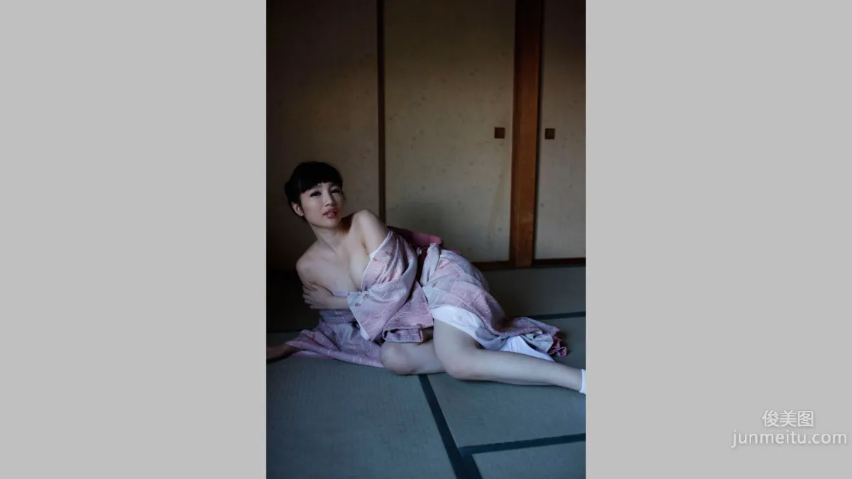 森下悠裡《咲き誇る美しい花》 [Image.tv] 寫真集 2