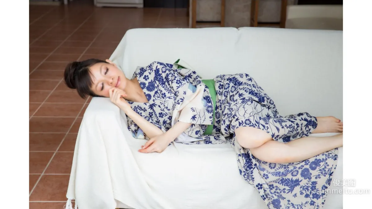 園山真希絵 Makie Sonoyama 《Yummy scrummy!》 [Image.tv] 寫真集 22