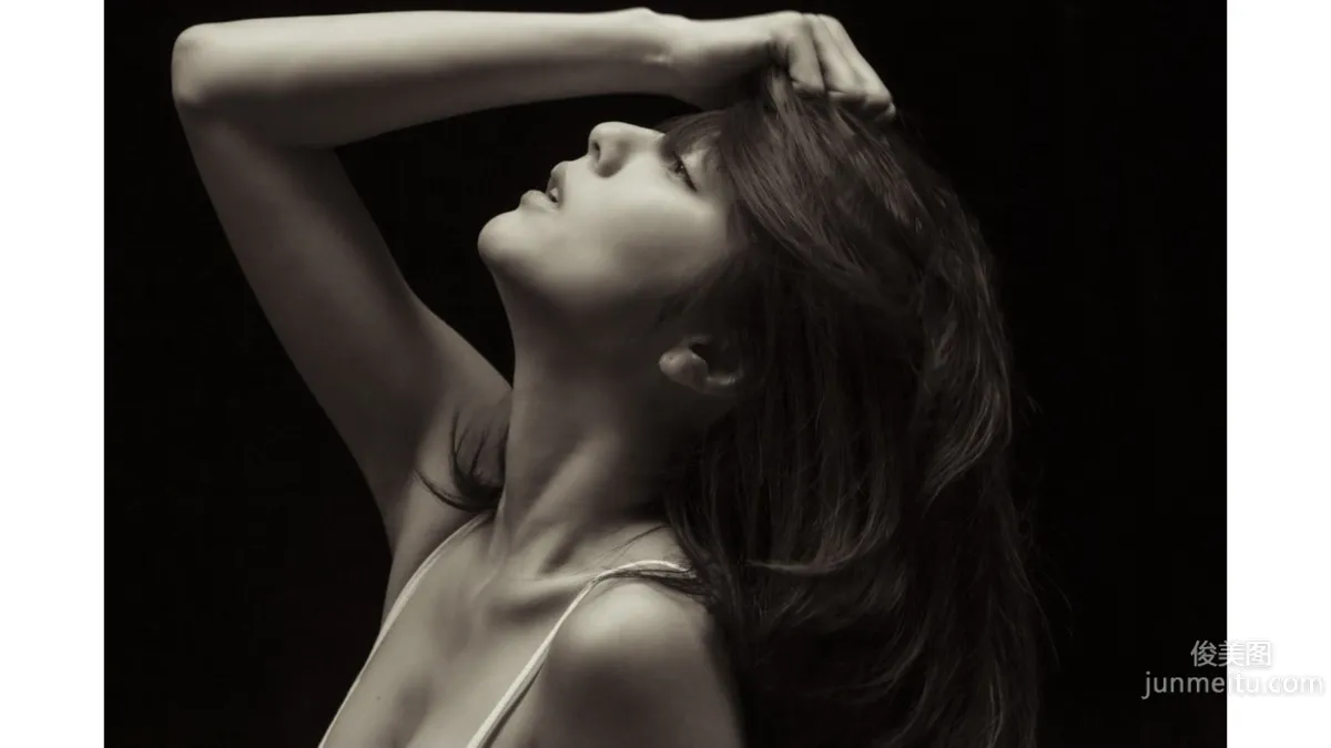 杉本有美《baby don't cry》 [Image.tv] 寫真集 15