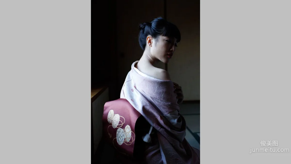 森下悠裡《咲き誇る美しい花》 [Image.tv] 寫真集 21