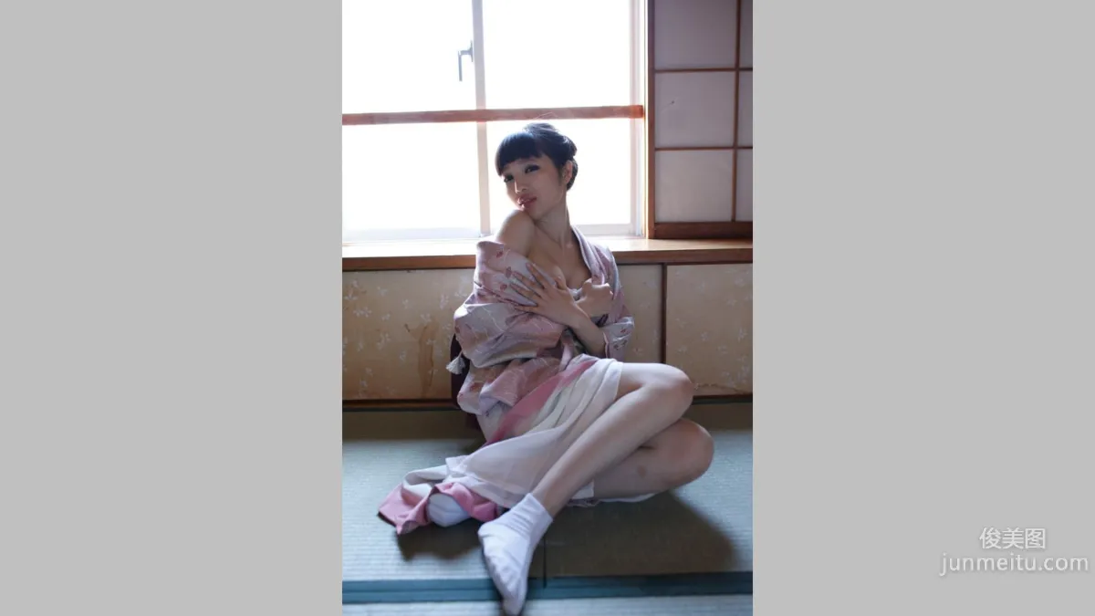 森下悠裡《咲き誇る美しい花》 [Image.tv] 寫真集 23