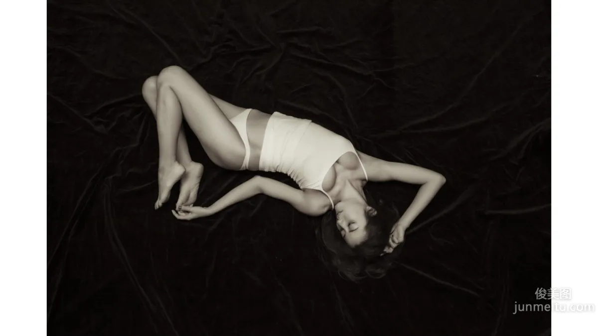 杉本有美《baby don't cry》 [Image.tv] 寫真集 22