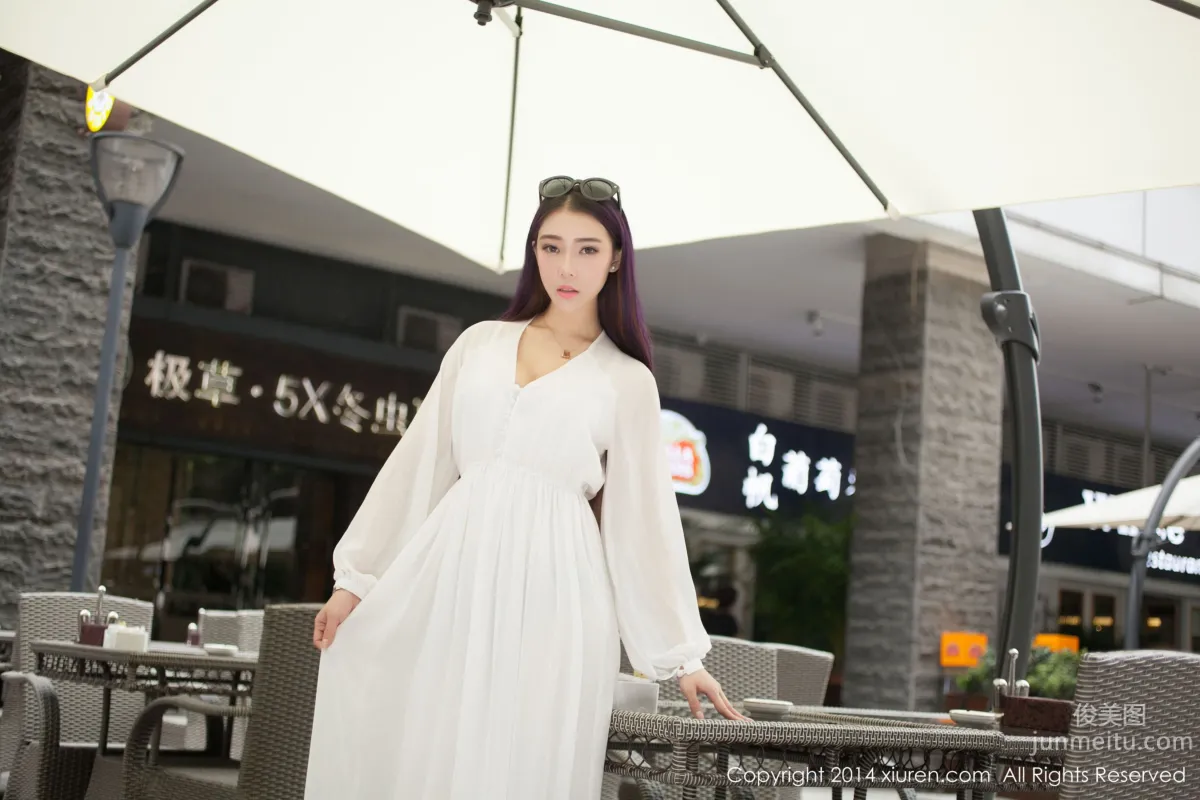 夢娜Vanessa《款款而來的特級女神》 [秀人網XiuRen] No.131 寫真集 20